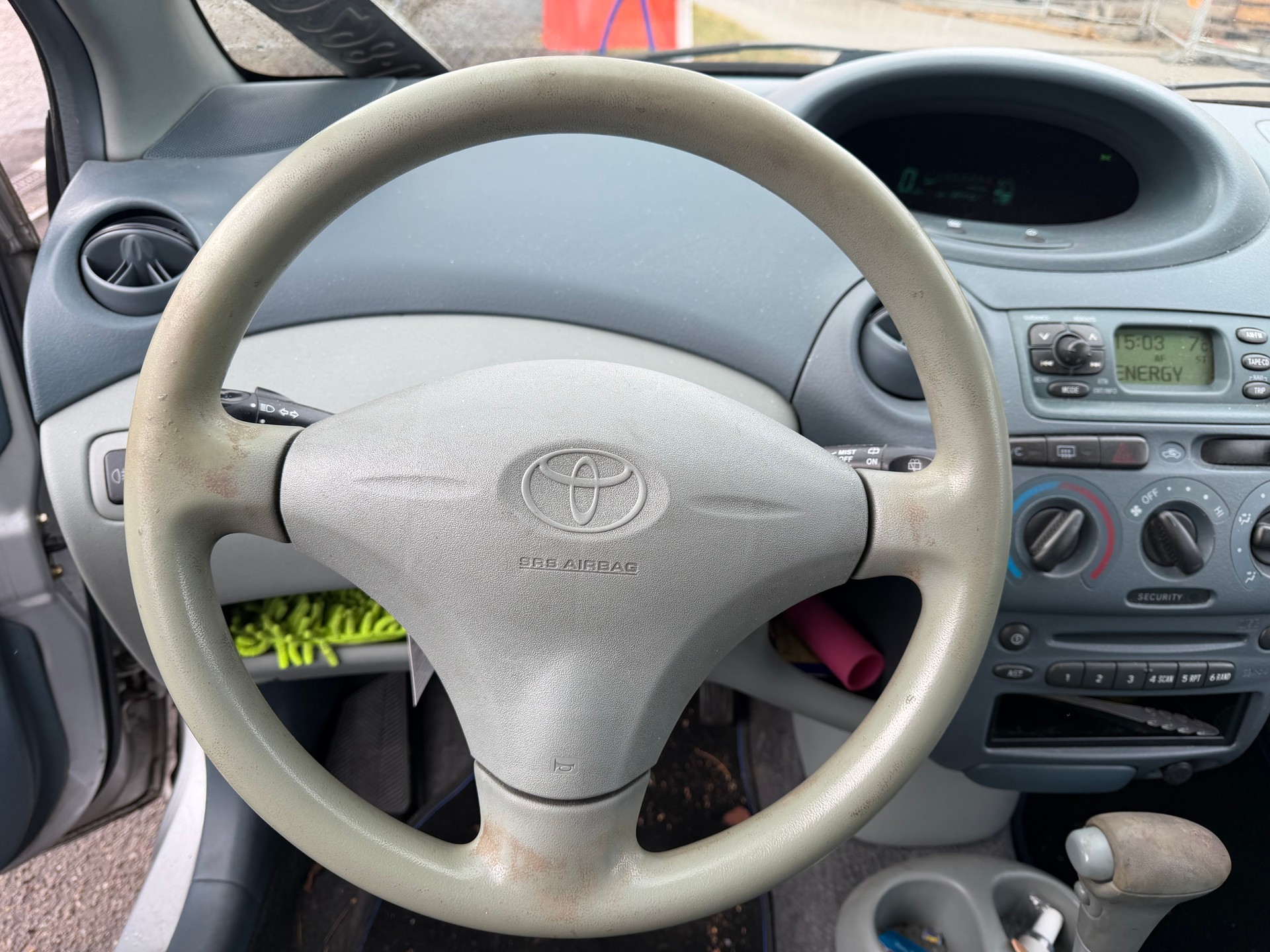 TOYOTA Yaris 1.3 Linea Luna-image-6