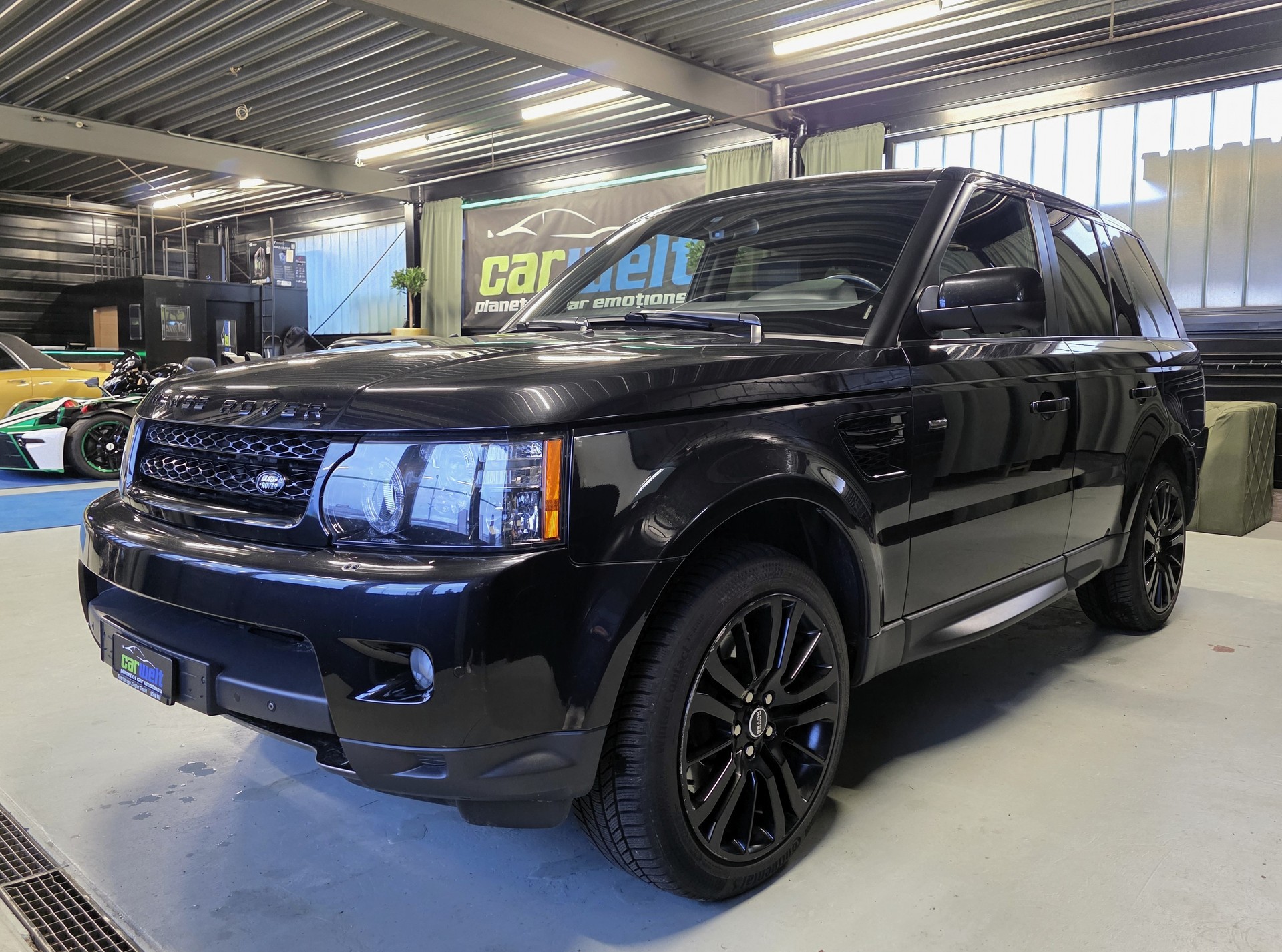 LAND ROVER Range Rover Sport 3.0 TDV6 HSE Automatic-image-6