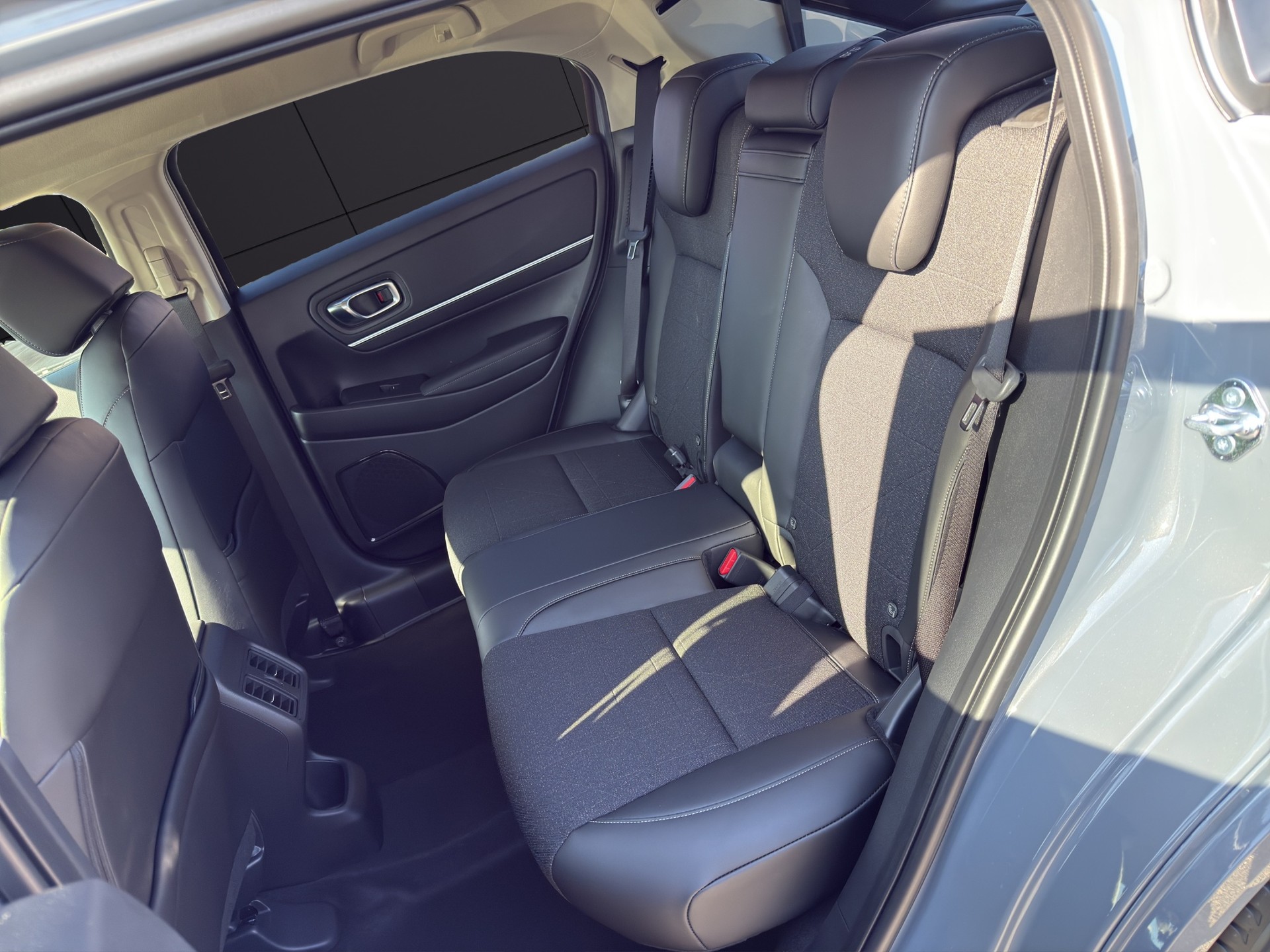 HONDA HR-V 1.5i-MMD Advance CVT-image-14