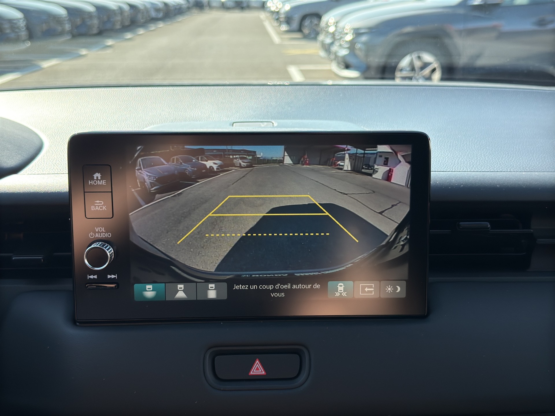 HONDA HR-V 1.5i-MMD Advance CVT-image-12