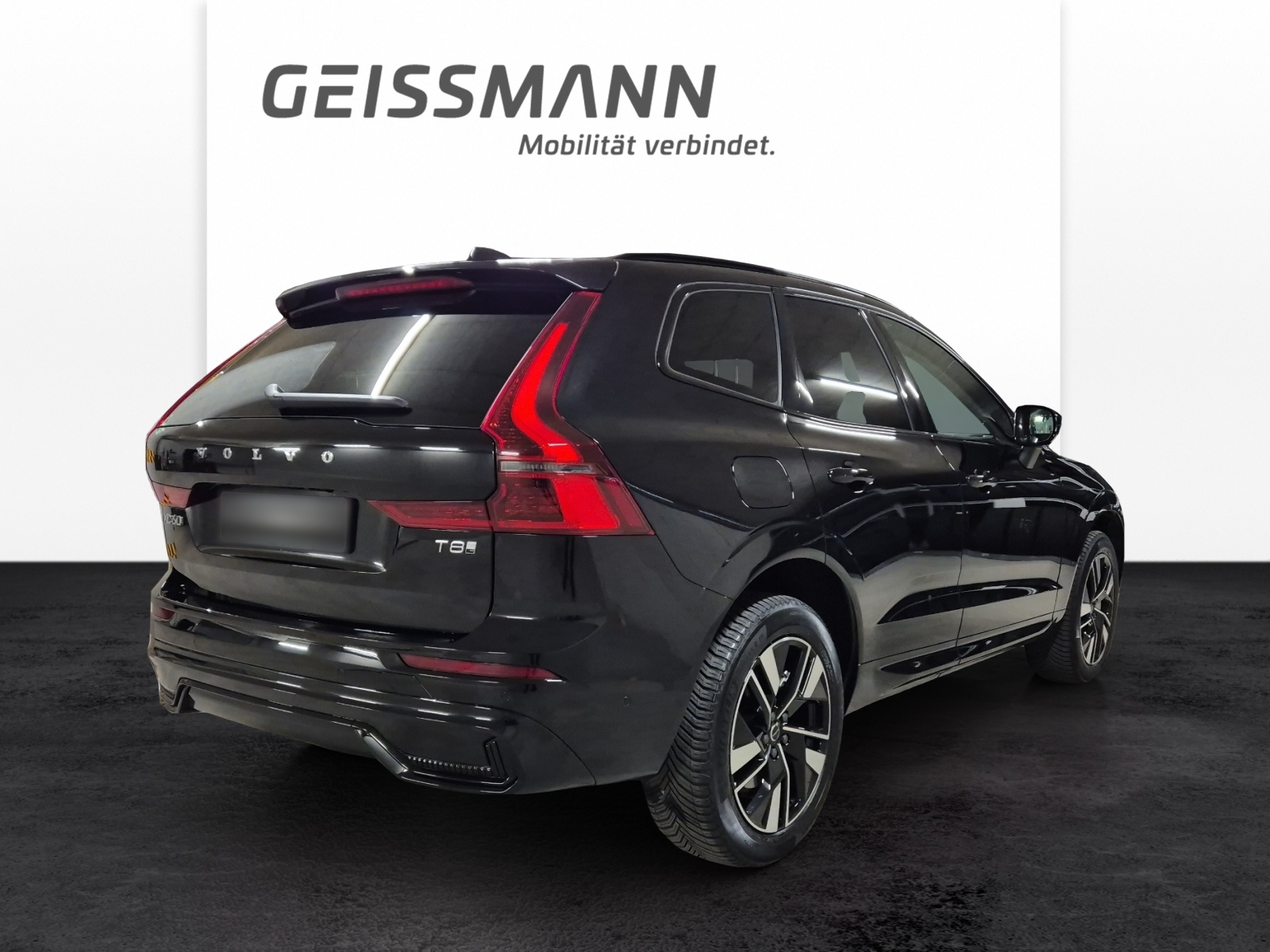 VOLVO XC60 2.0 T8 TE Plus Dark eAWD-image-5