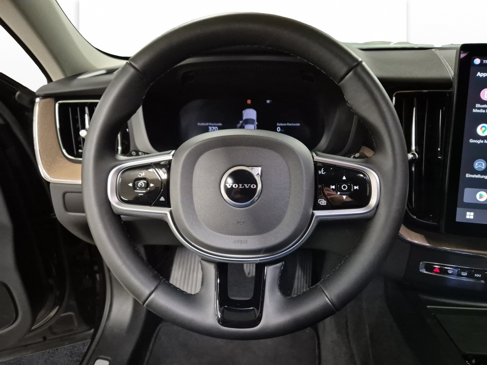VOLVO XC60 2.0 T8 TE Plus Dark eAWD-image-8