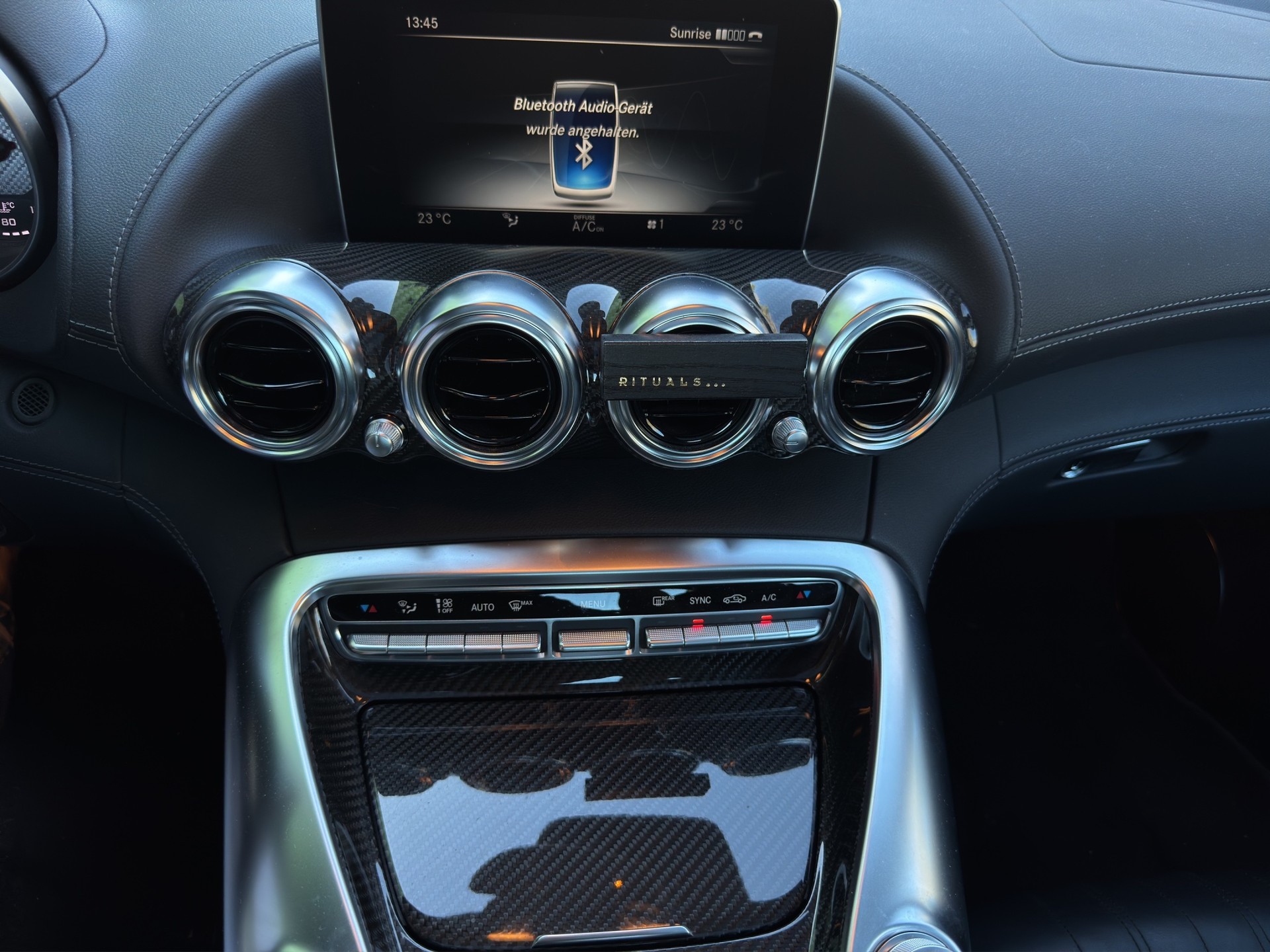 MERCEDES-BENZ AMG GT Speedshift DCT-image-11