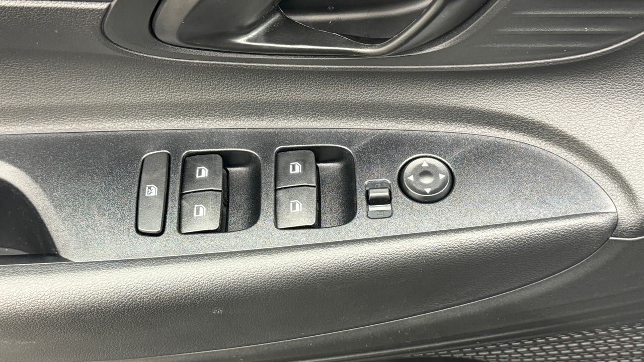 HYUNDAI Bayon 1.0 T-GDi Limited DCT-image-8