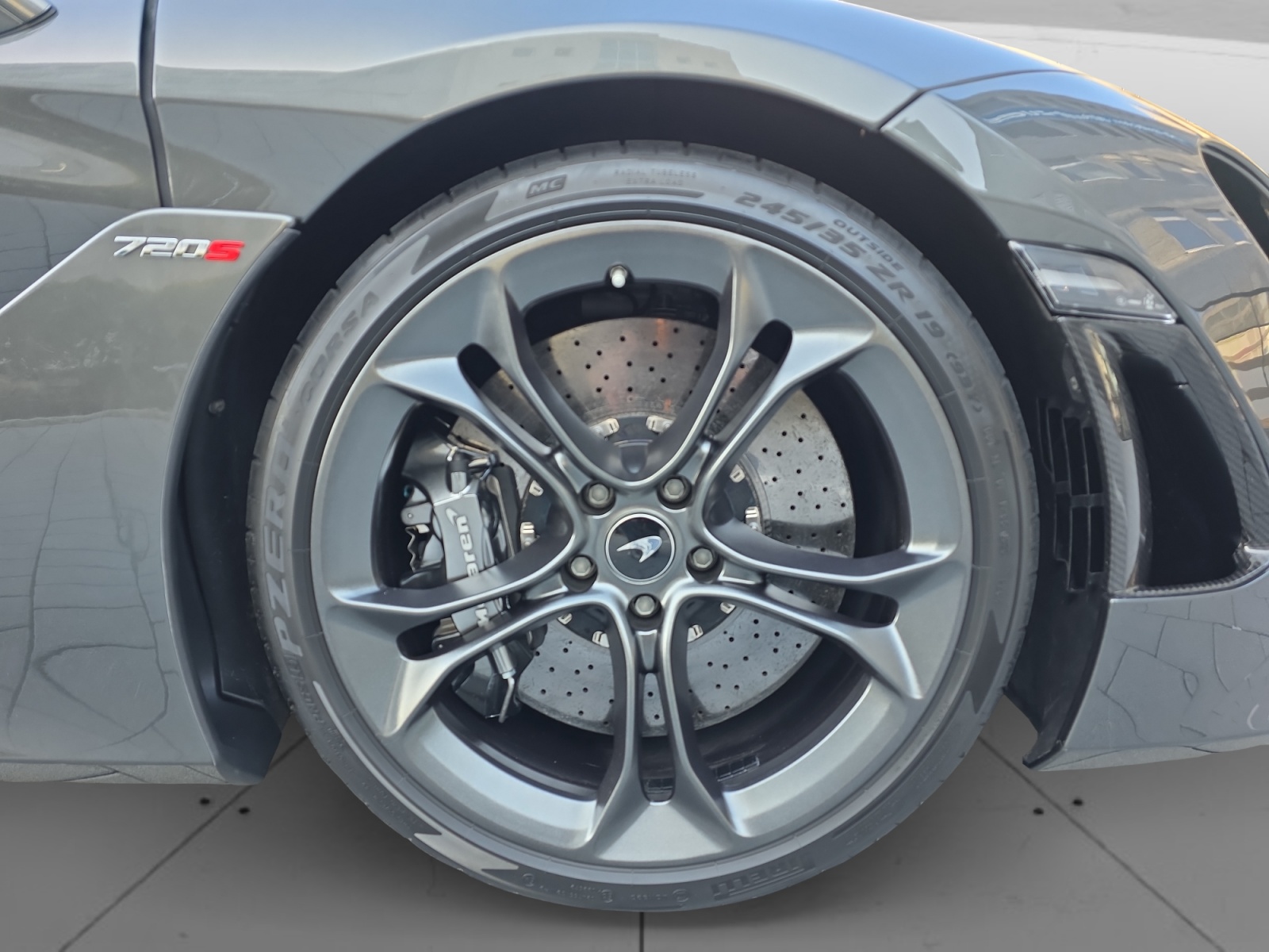 McLAREN 720S Spider Luxury 4.0 V8 SSG-image-8