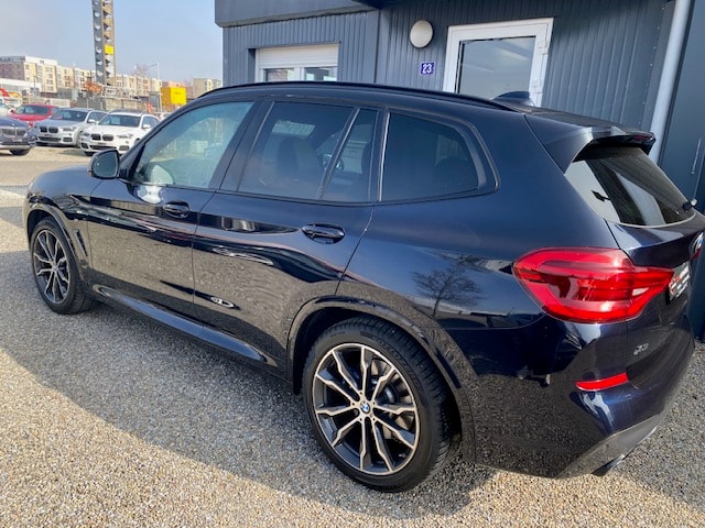 BMW X3 M40i-image-4