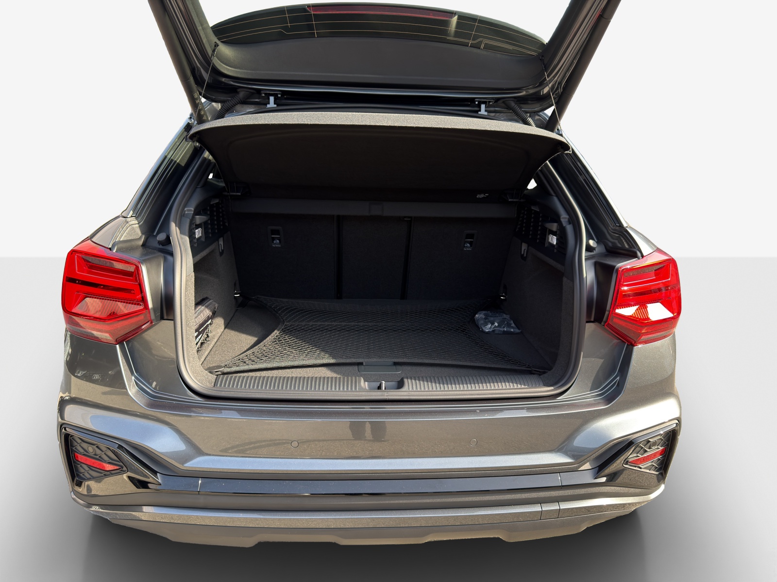 AUDI Q2 35 TFSI S line S-tronic-image-12