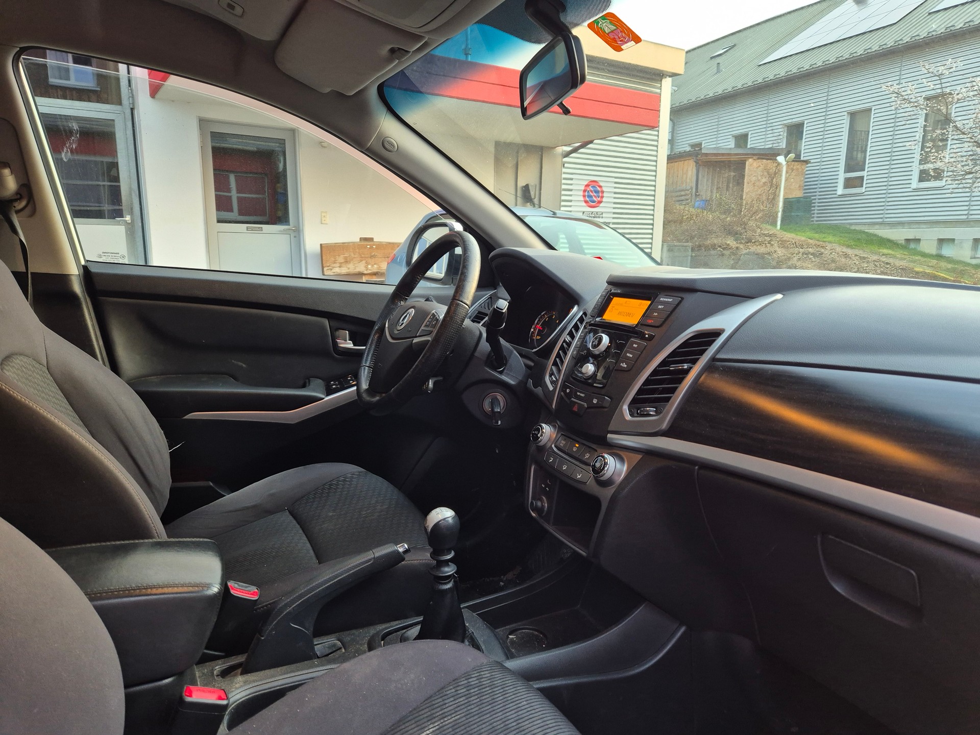 KGM-SsangYong Korando 2.0 e-XDI Quartz 4WD-image-6