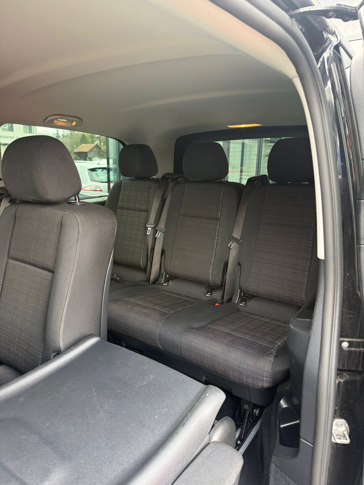 MERCEDES-BENZ Vito 116 CDI Lang Select Tourer 9 Platz 4Matic 9G-Tronic-image-15