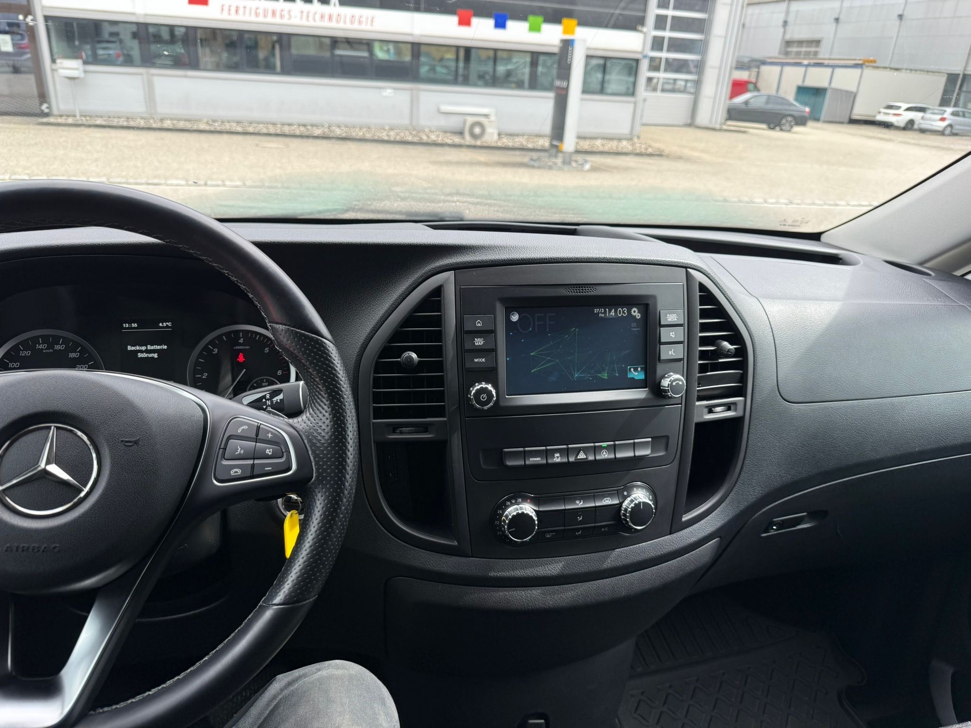 MERCEDES-BENZ Vito 116 CDI Lang Select Tourer 9 Platz 4Matic 9G-Tronic-image-24