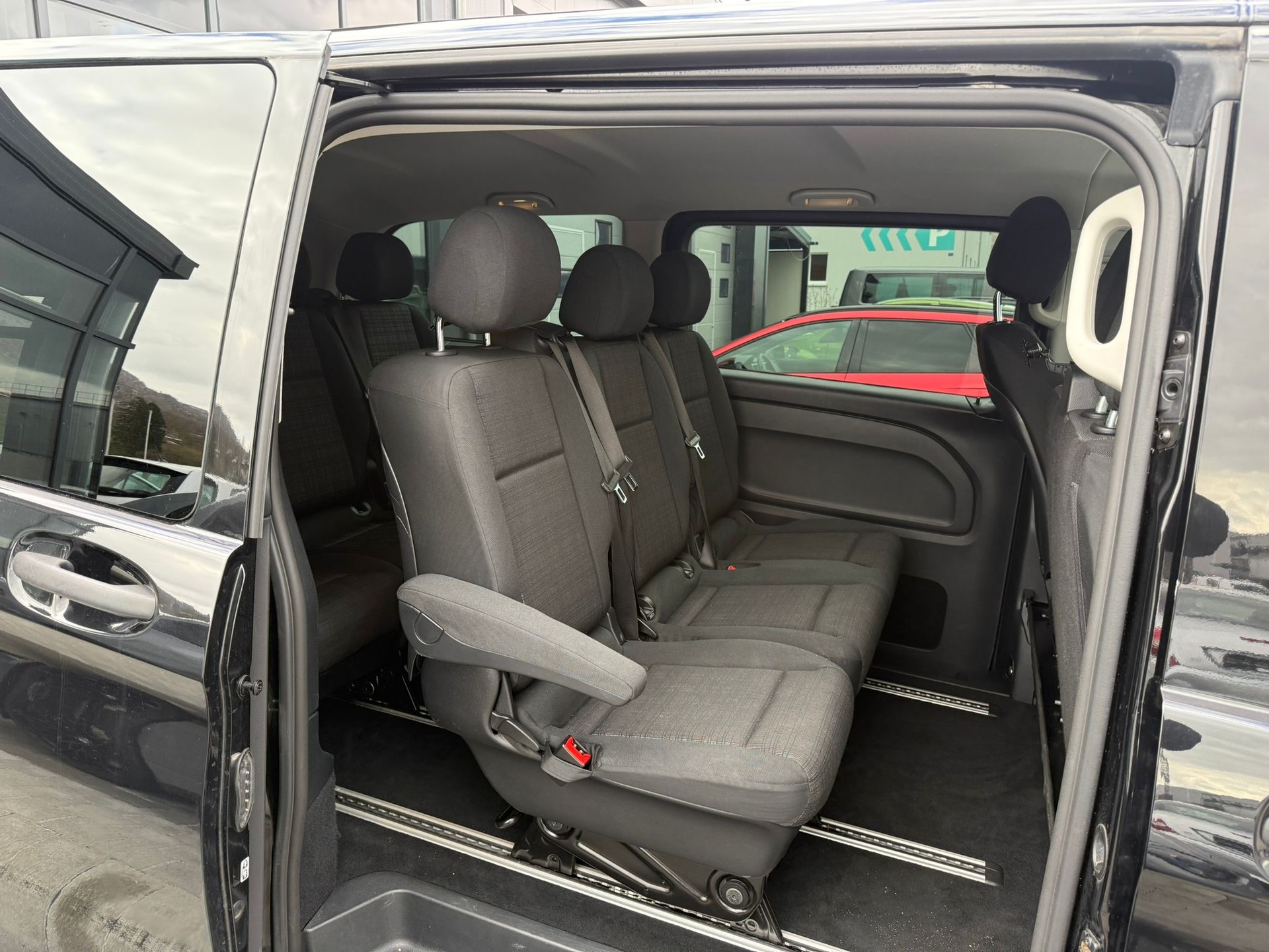 MERCEDES-BENZ Vito 116 CDI Lang Select Tourer 9 Platz 4Matic 9G-Tronic-image-14