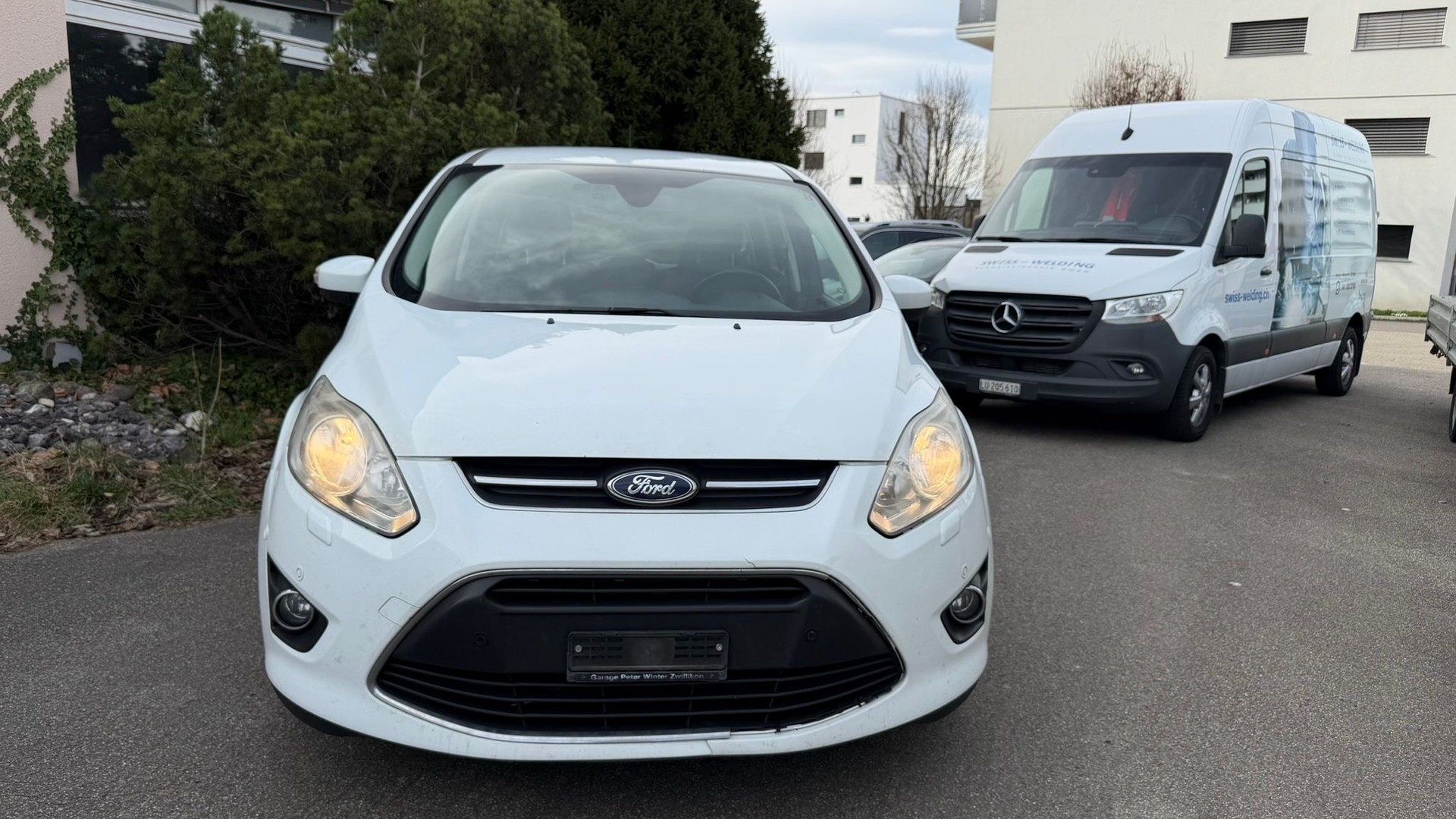FORD Grand C-Max 1.0 SCTi Titanium-image-0