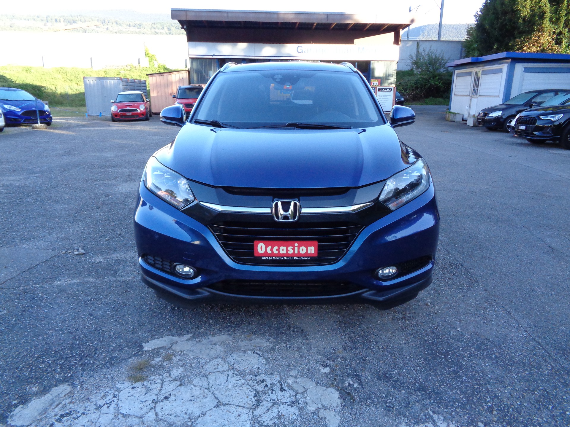 HONDA HR-V 1.6i-DTEC Executive-image-2