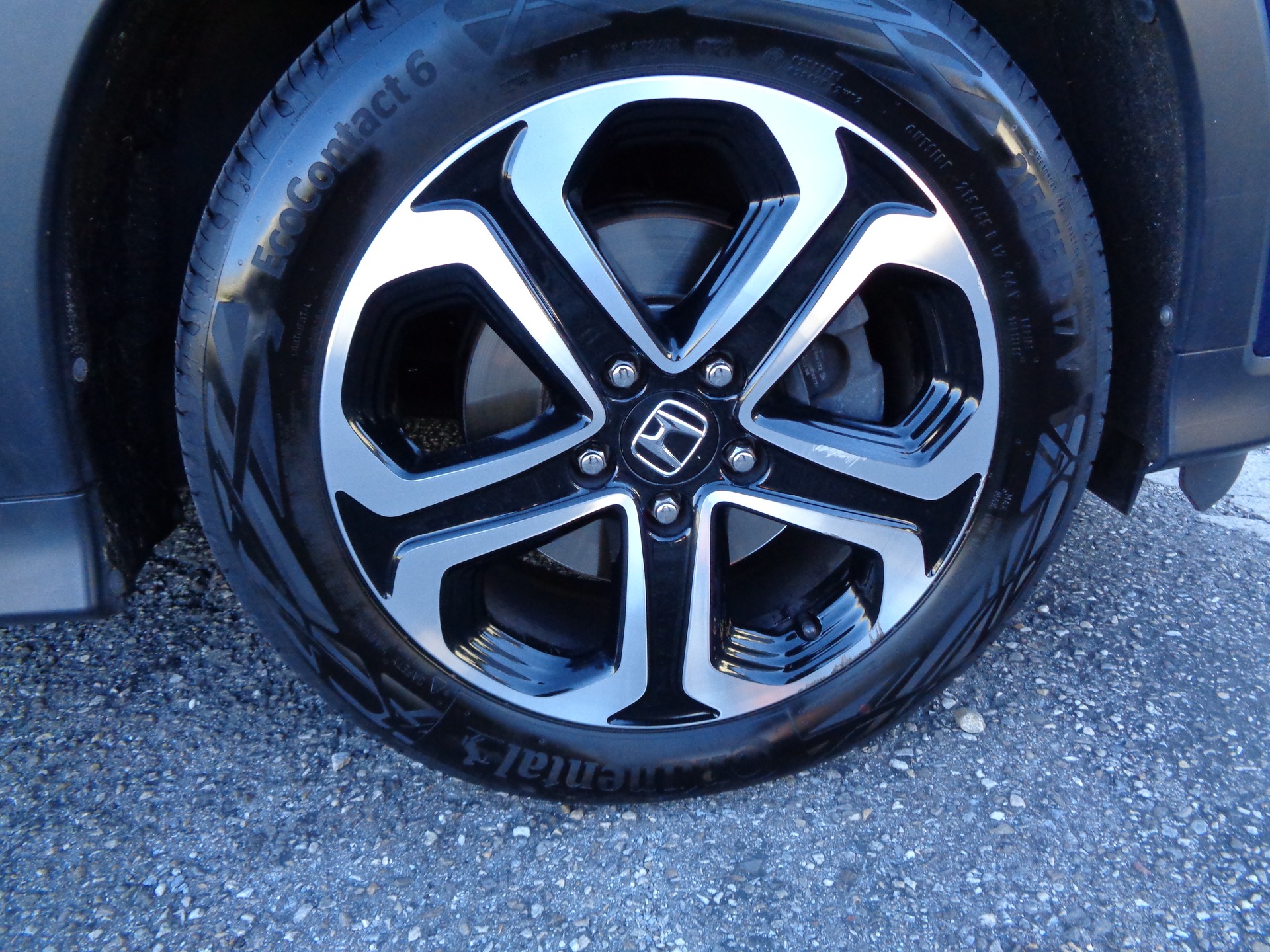 HONDA HR-V 1.6i-DTEC Executive-image-5