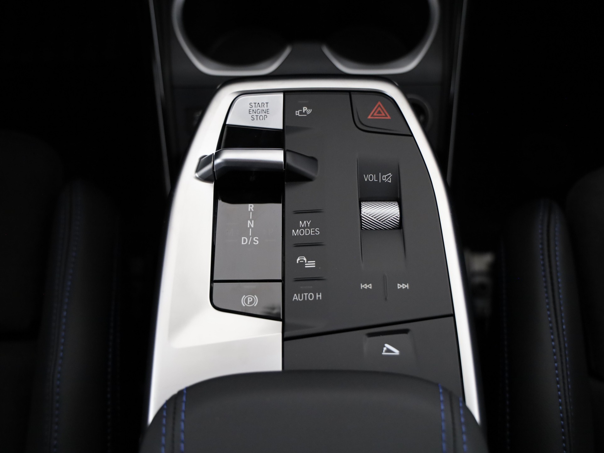 BMW X2 20d xDrive-image-15