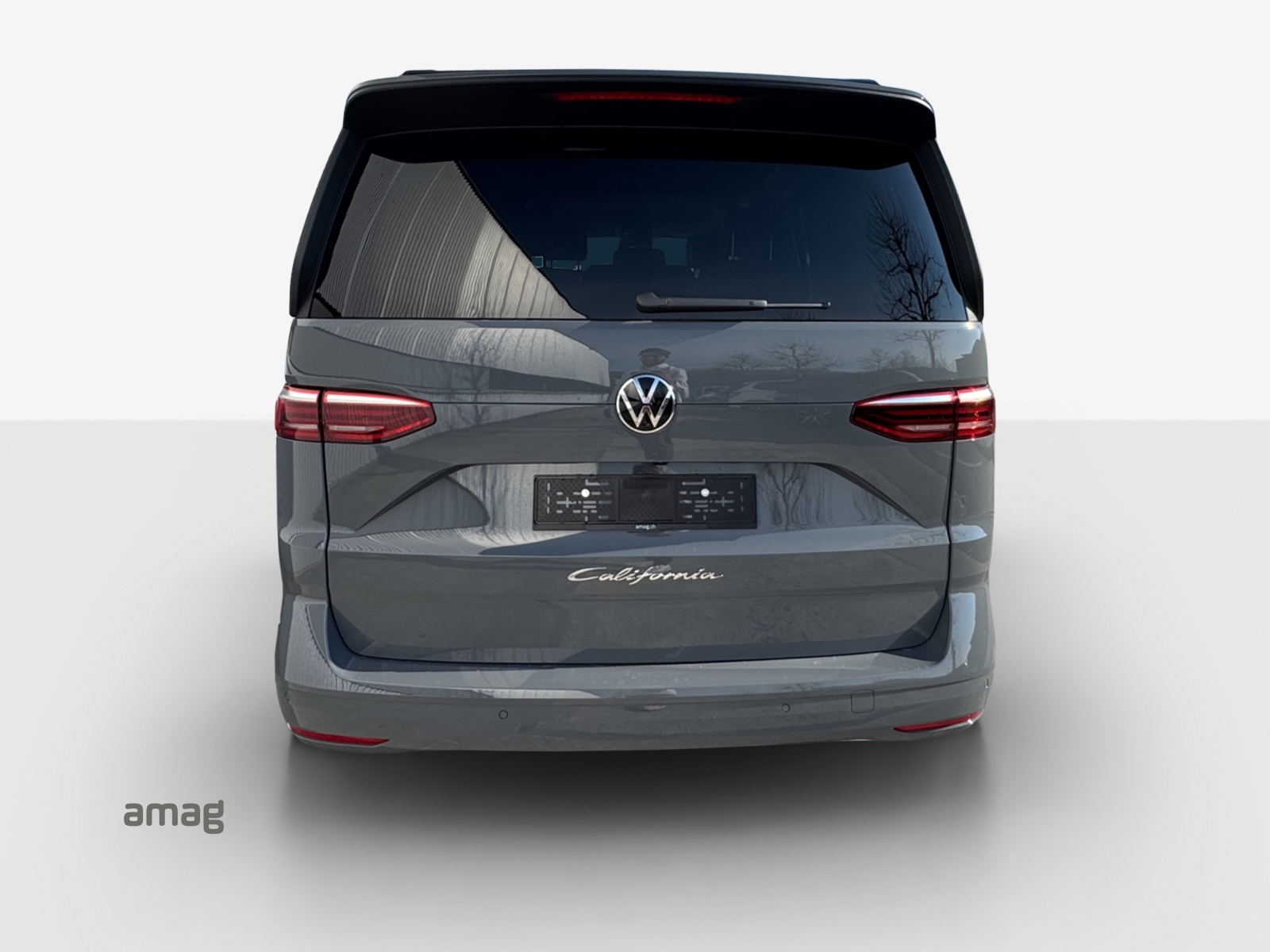 VW California 2.0 TDI Beach Tour-showroom-element-3