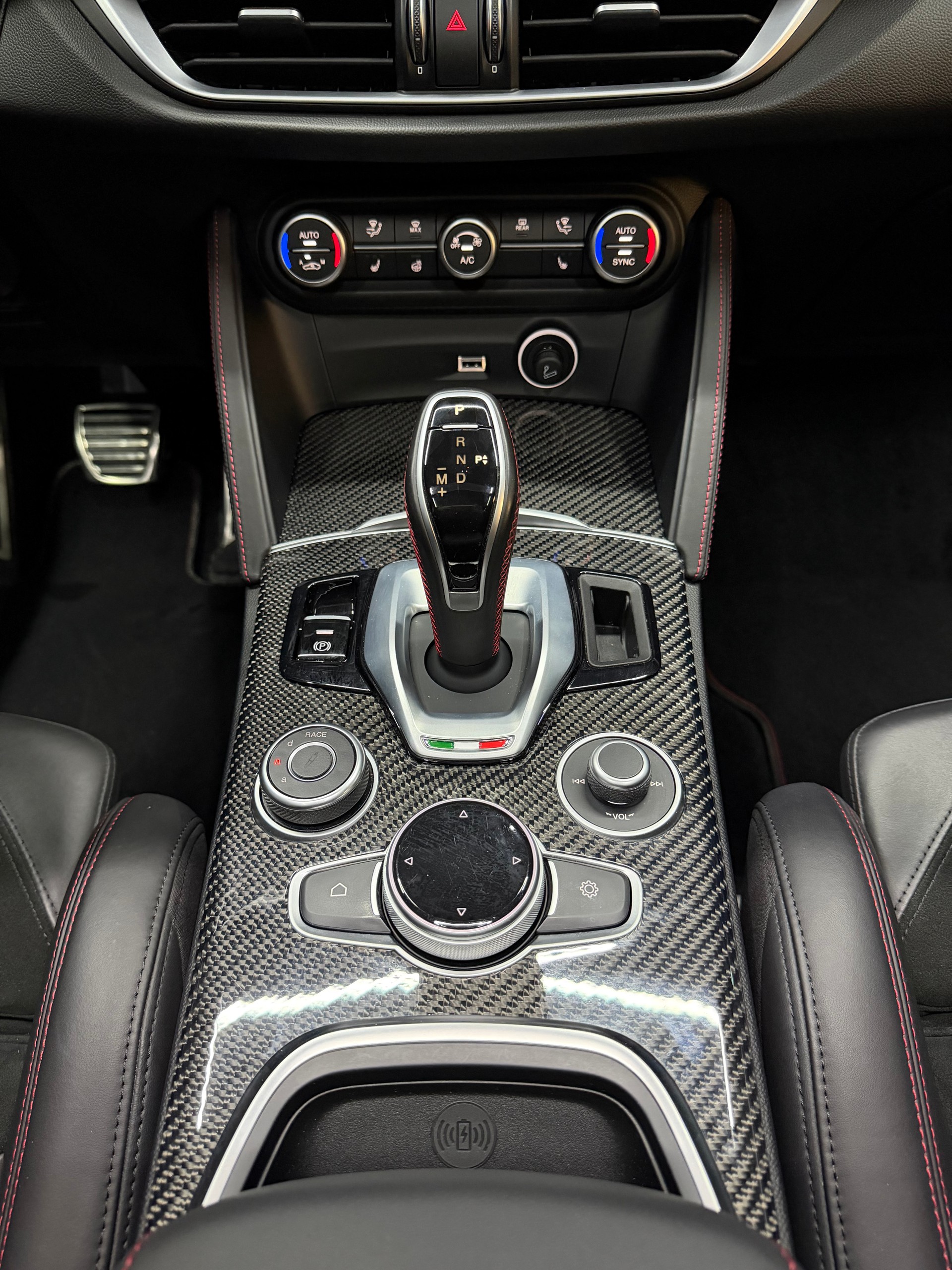 ALFA ROMEO Stelvio 2.9 V6 Quadrifoglio Q4 Automatic-image-18