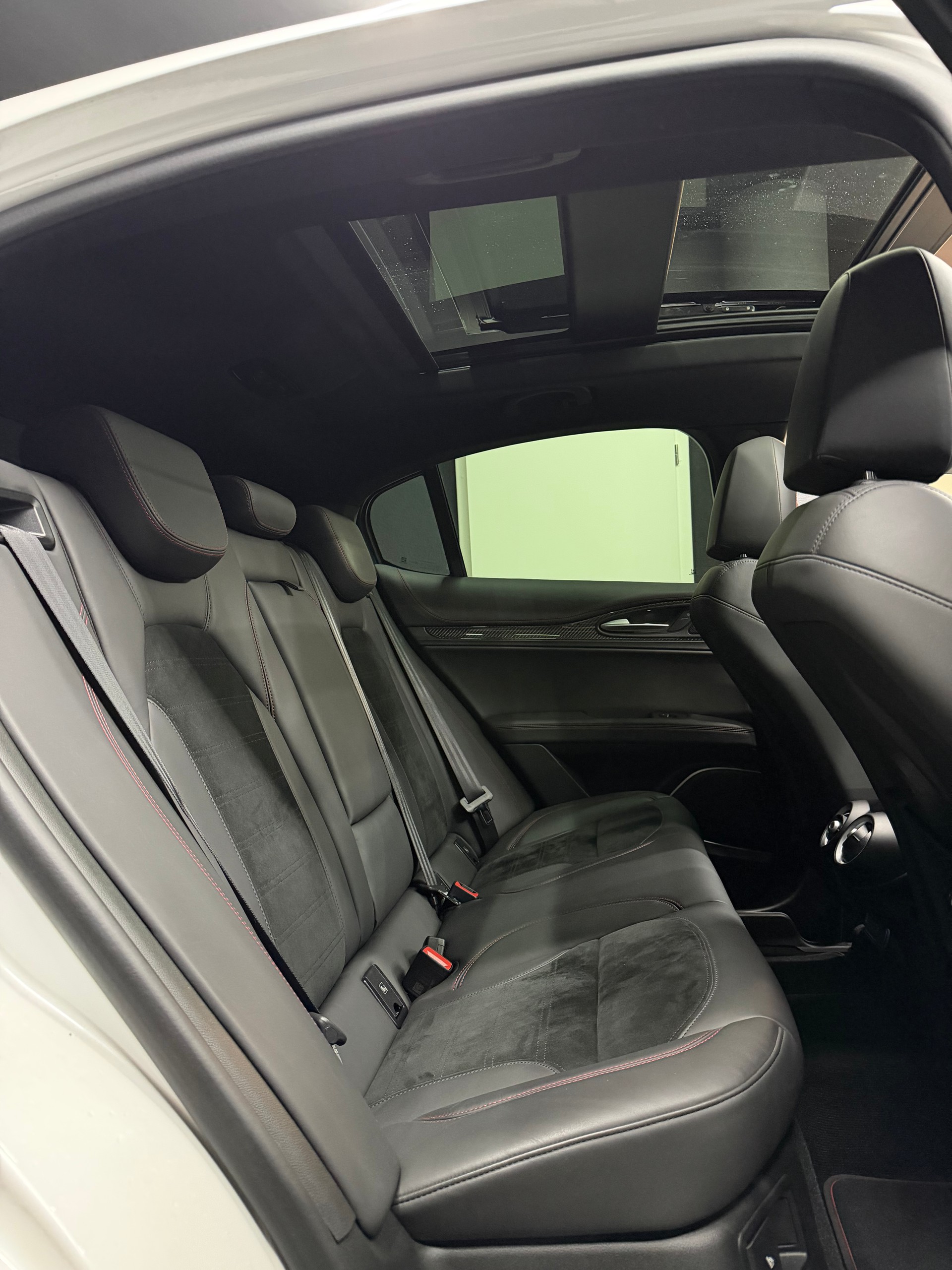 ALFA ROMEO Stelvio 2.9 V6 Quadrifoglio Q4 Automatic-image-12