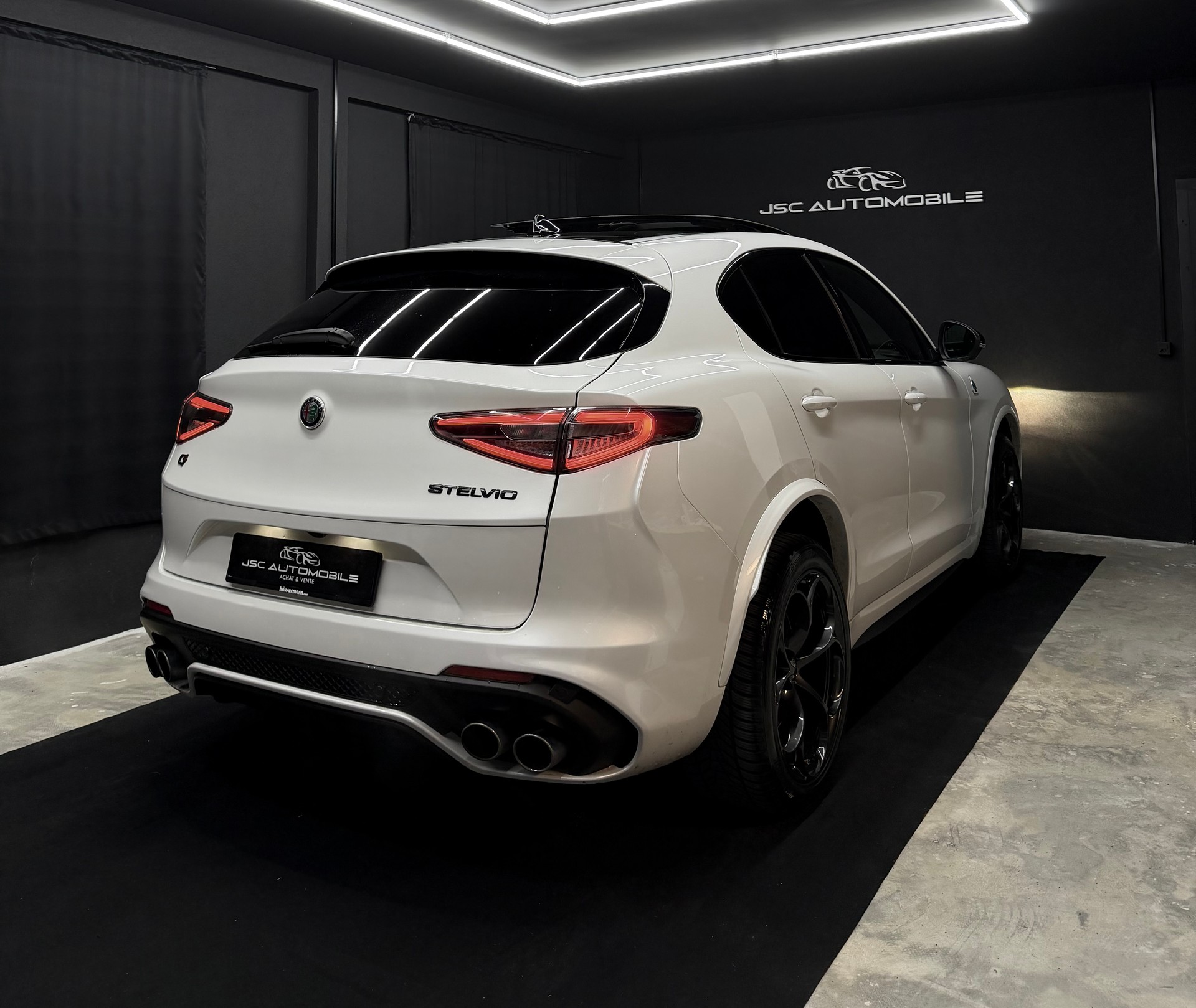 ALFA ROMEO Stelvio 2.9 V6 Quadrifoglio Q4 Automatic-showroom-element-3