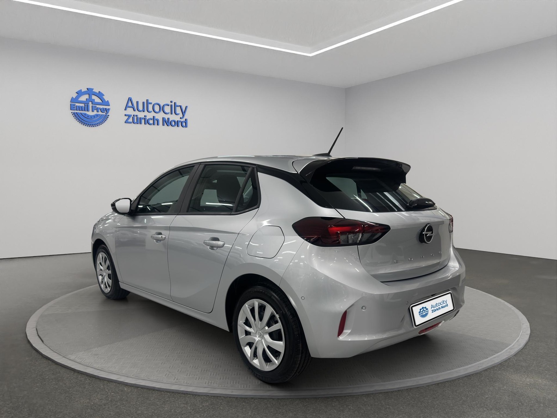 OPEL Corsa 1.2 T Edition-image-1