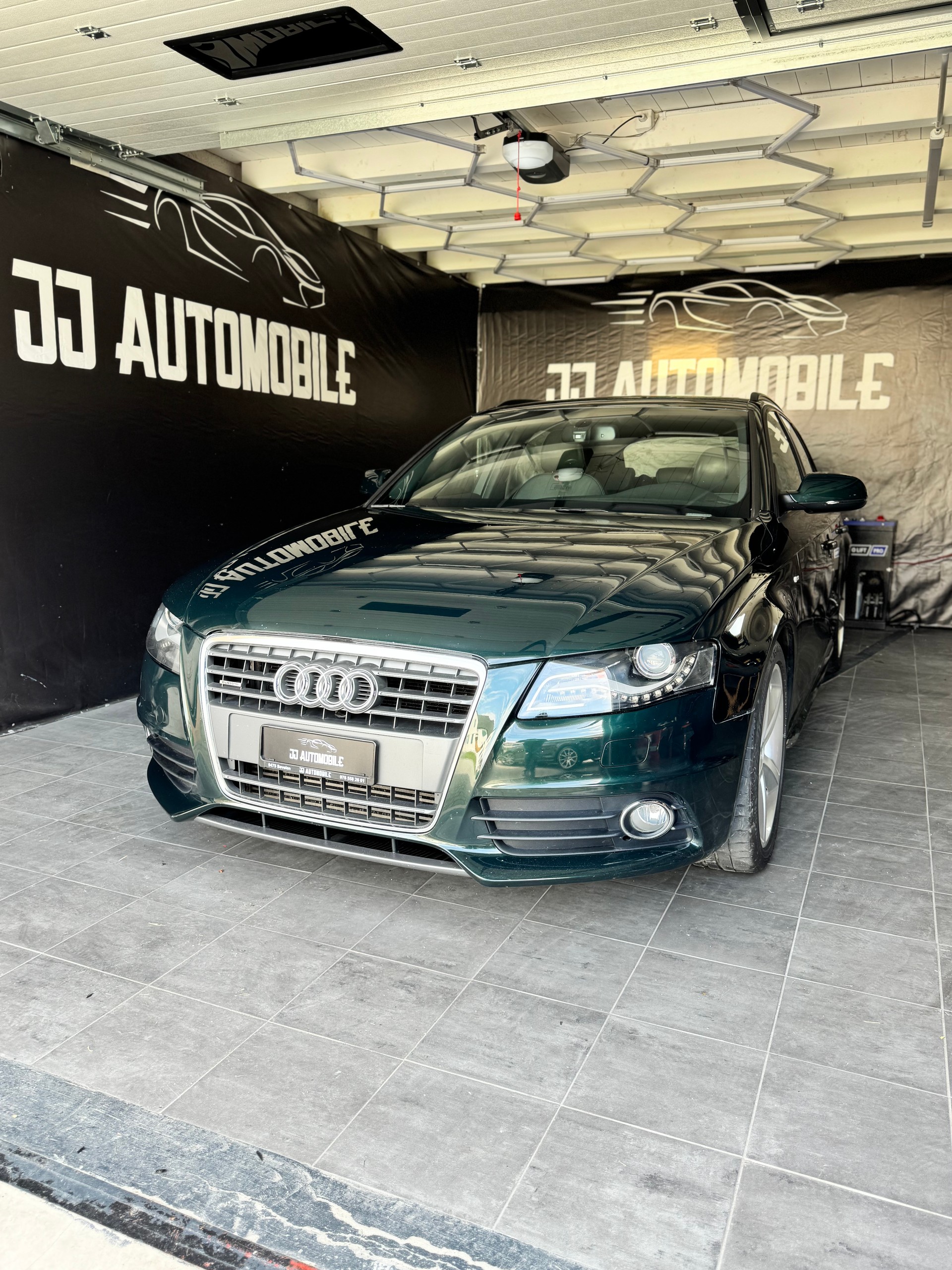 AUDI A4 Avant 2.0 TFSI quattro S-tronic