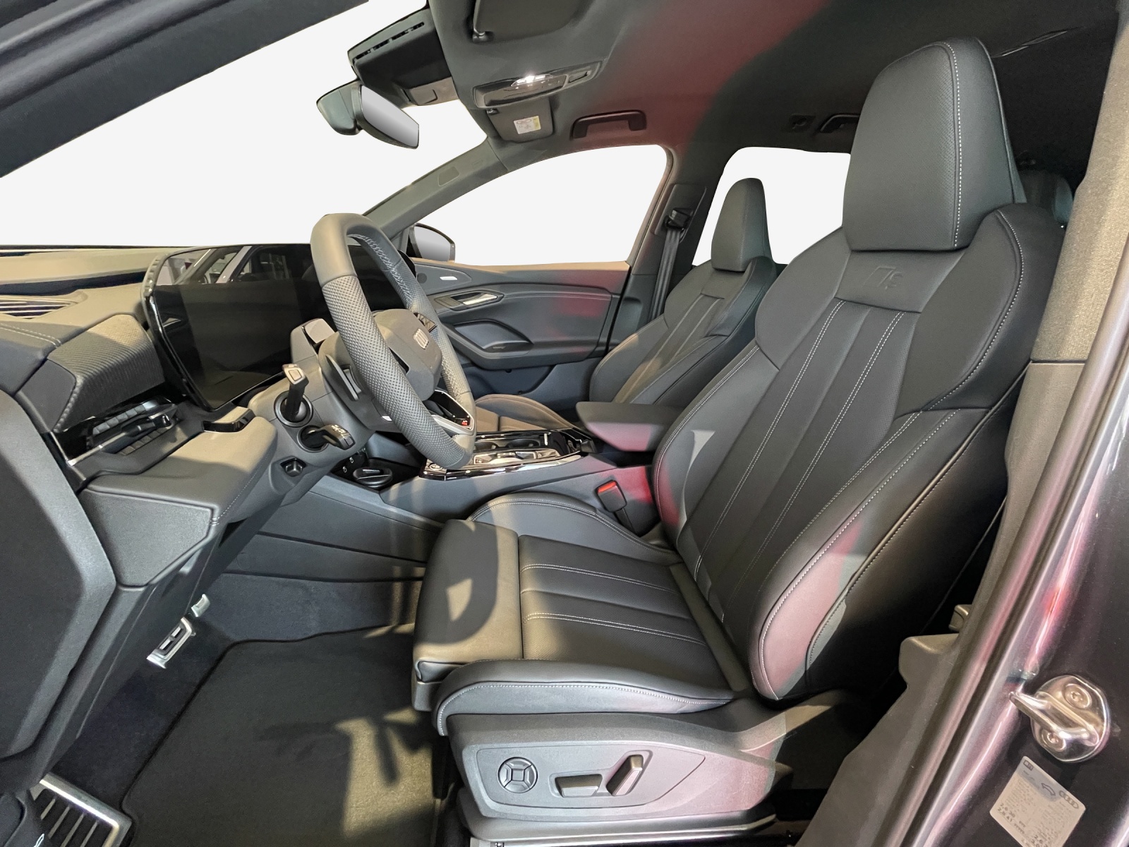 AUDI Q6 e-tron quattro-image-7