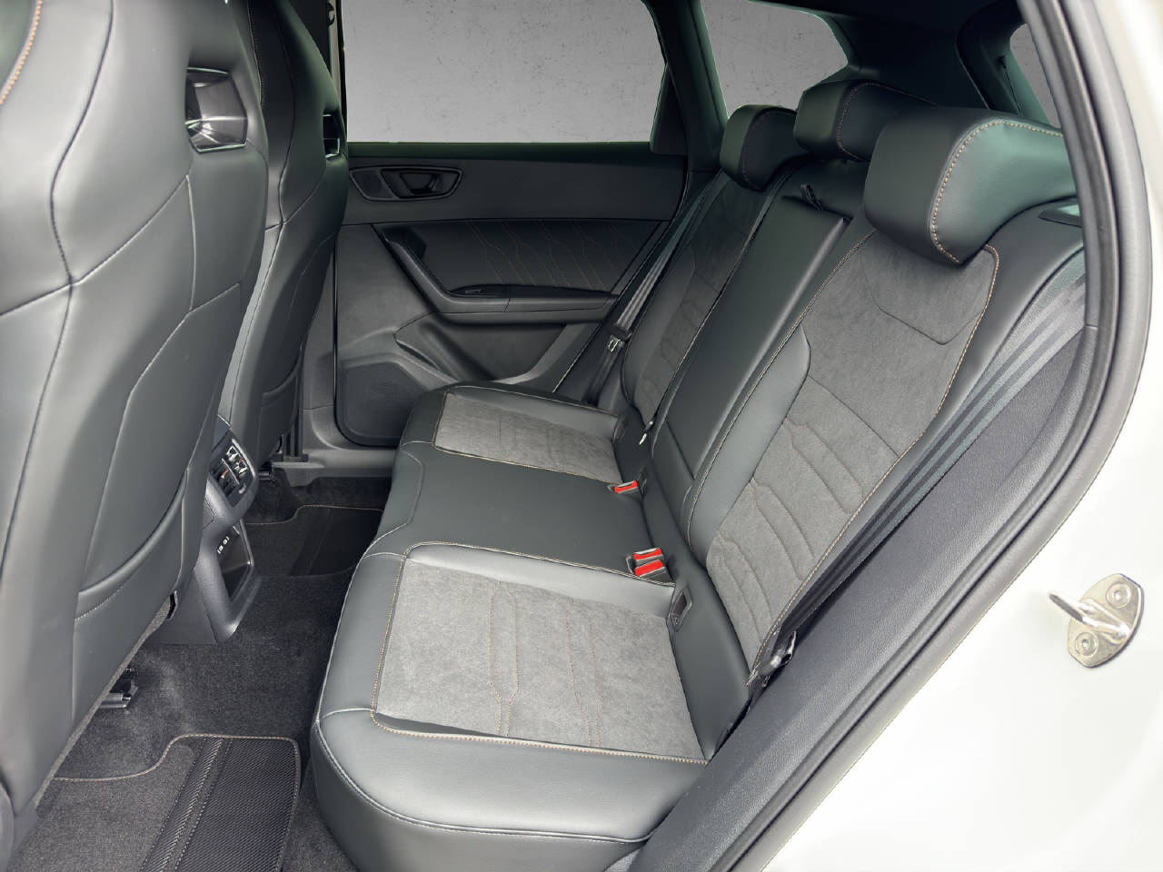 CUPRA Ateca 1.5 TSI Inicio DSG-image-12