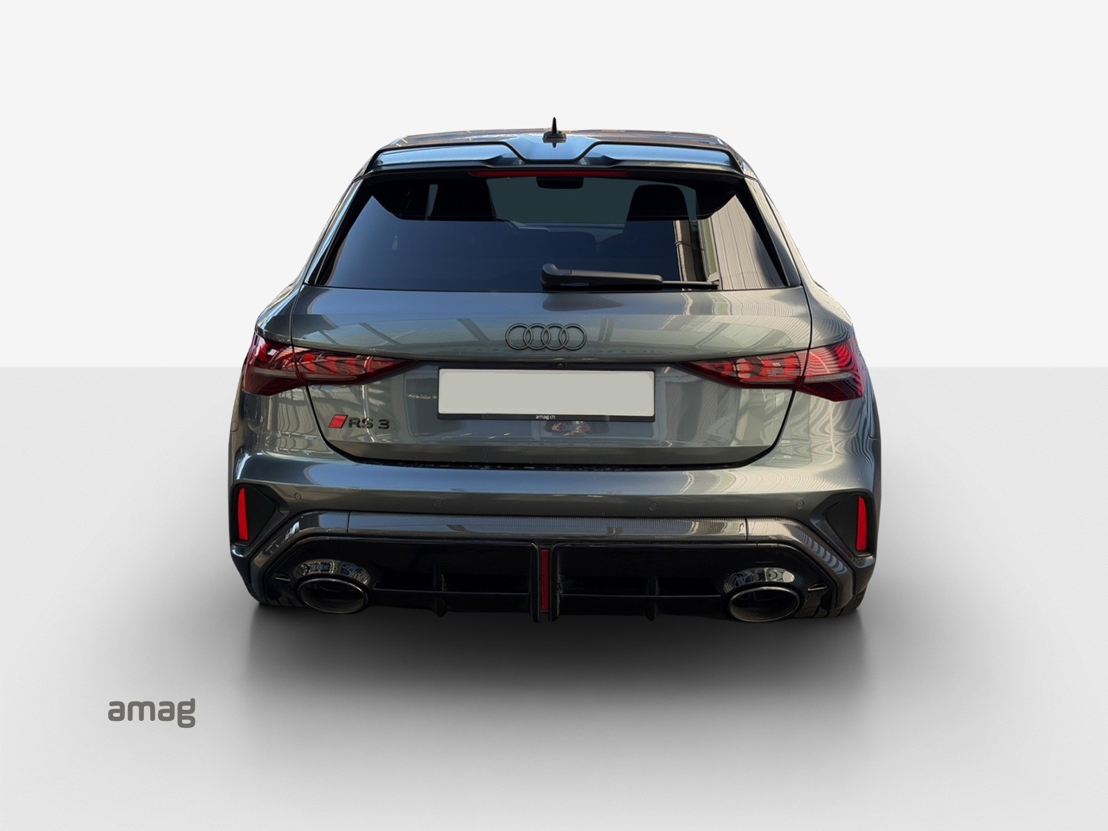 AUDI RS3 Sportback 2.5 TSI quattro S-tronic-image-3