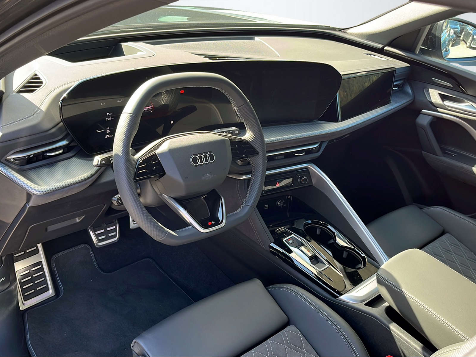 AUDI Q5 SUV TFSI quat. 150 kW S t. 2000ccm 204PS/150kW 4 Zylinder TFSI Benzin / mHEV-image-10
