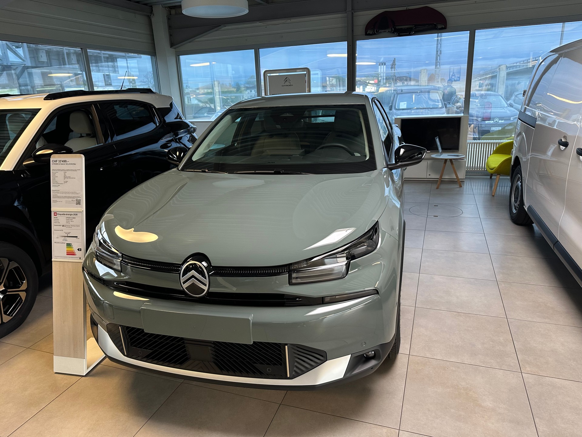 CITROEN C4 Hybrid 136 e-DCS6 Max