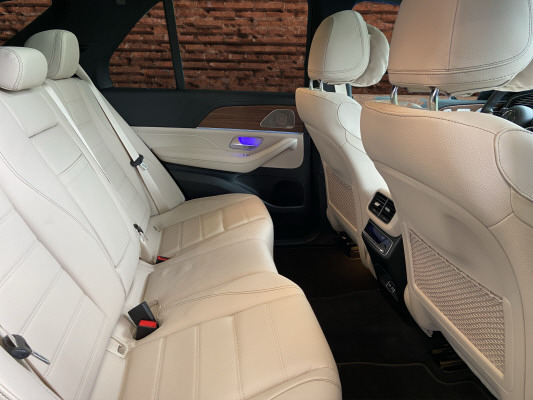 MERCEDES-BENZ GLE 450 4Matic-image-12