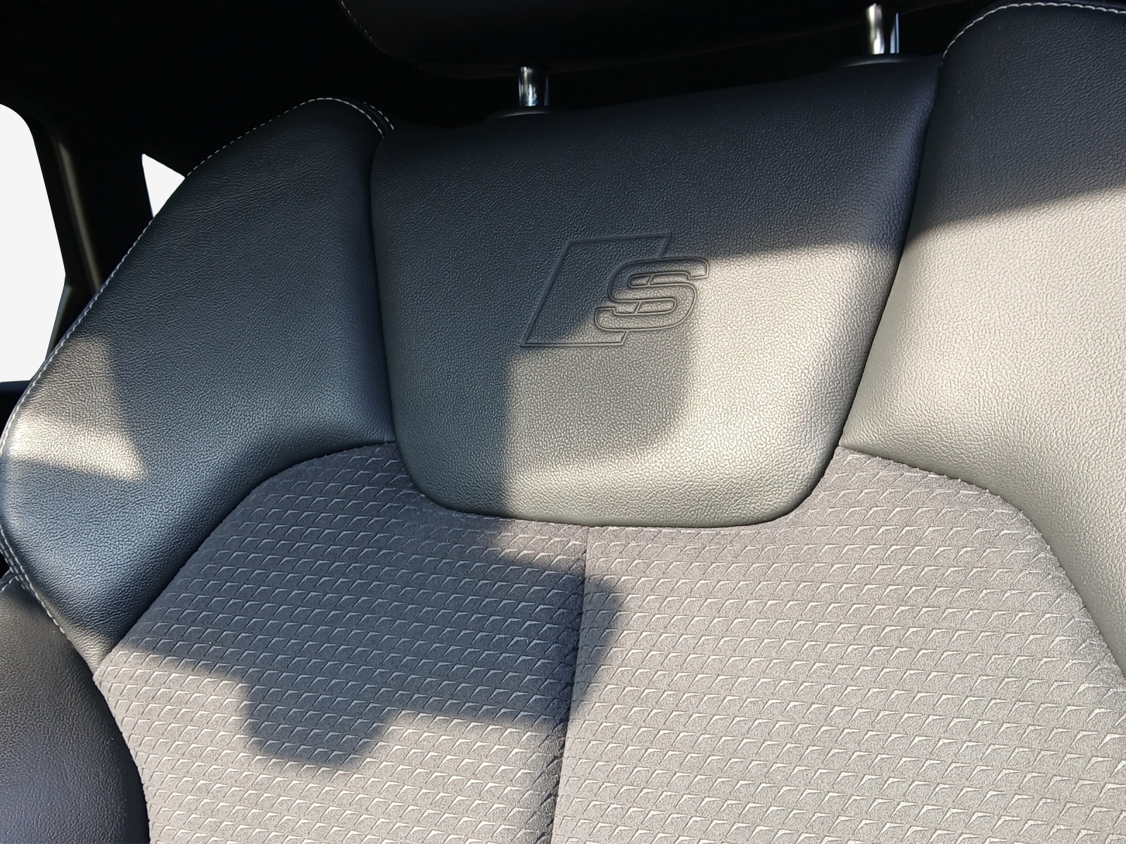 AUDI Q5 50 TFSI e PHEV advanced quattro S-tronic-image-15