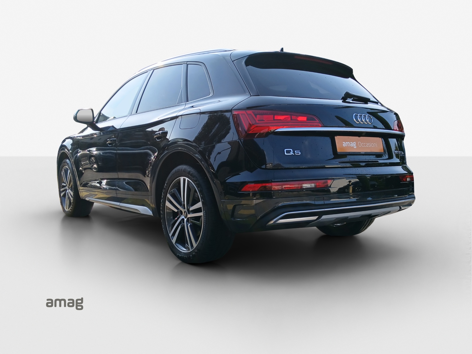 AUDI Q5 50 TFSI e PHEV advanced quattro S-tronic-image-2