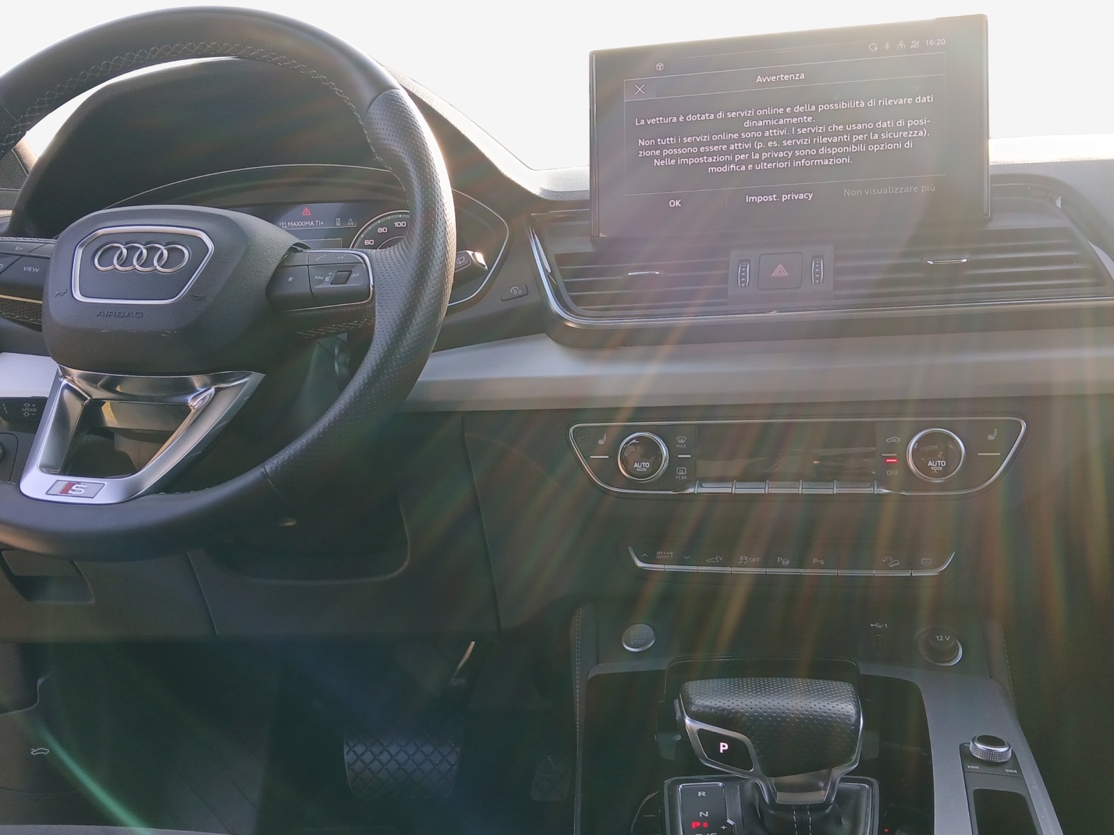 AUDI Q5 50 TFSI e PHEV advanced quattro S-tronic-image-9