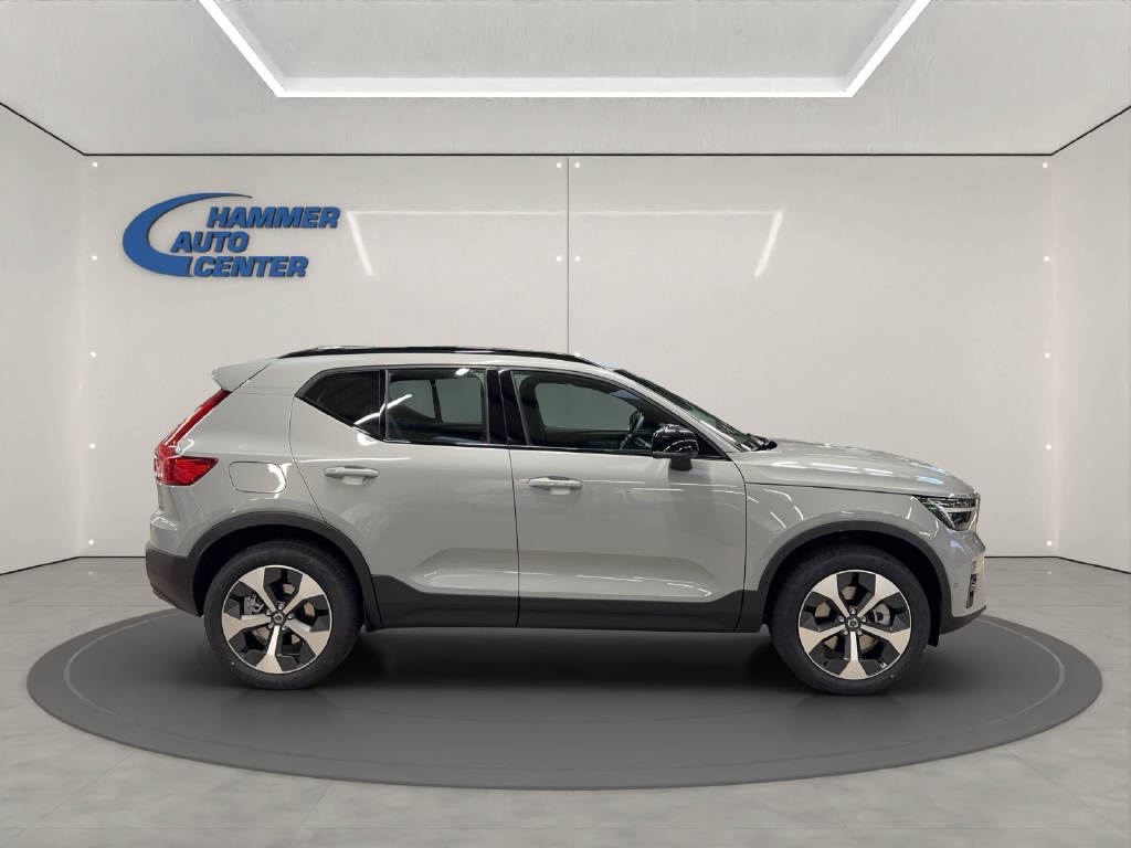 VOLVO XC40 2.0 B4 MH Ultra Dark-image-5