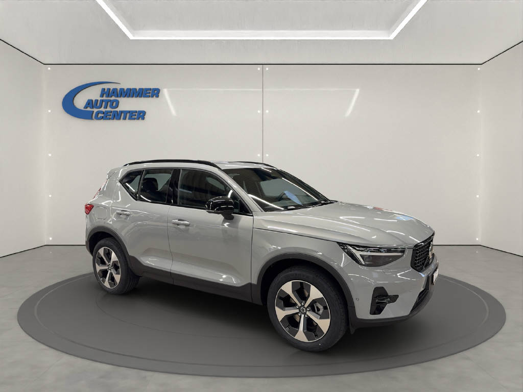 VOLVO XC40 2.0 B4 MH Ultra Dark-image-1