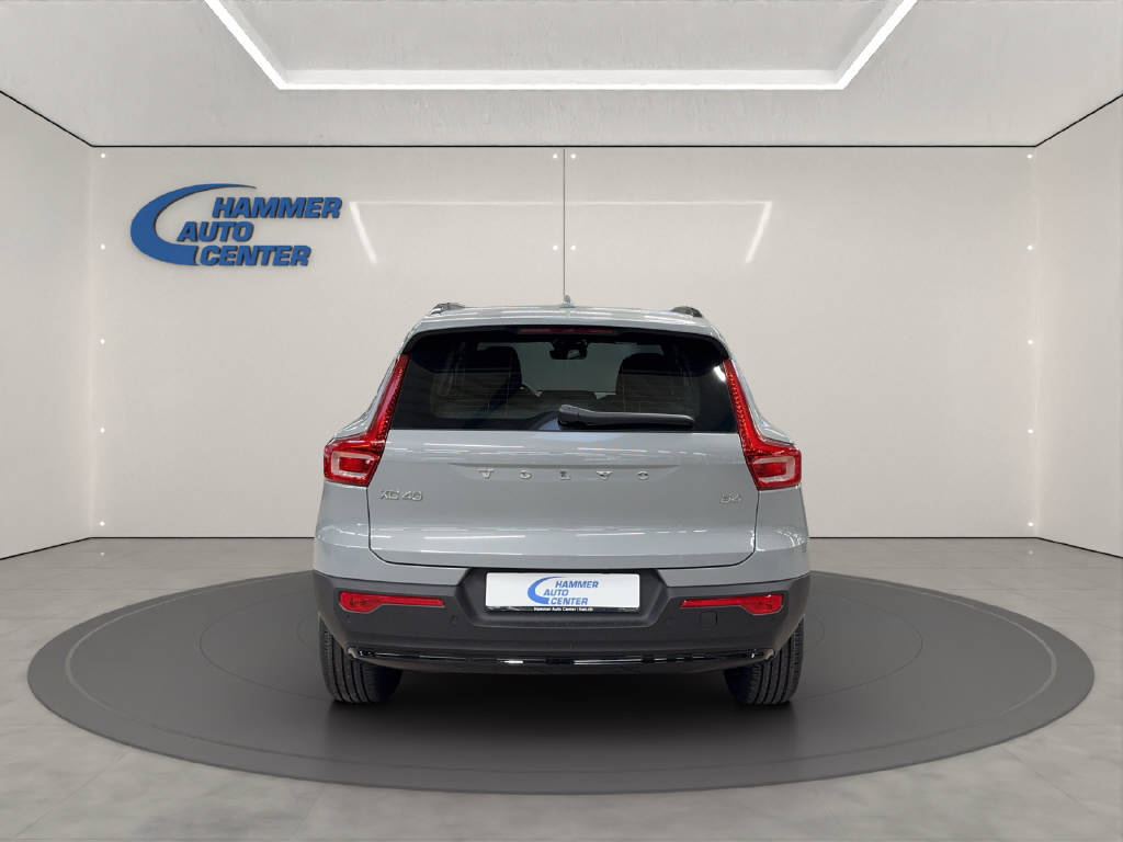 VOLVO XC40 2.0 B4 MH Ultra Dark-image-7