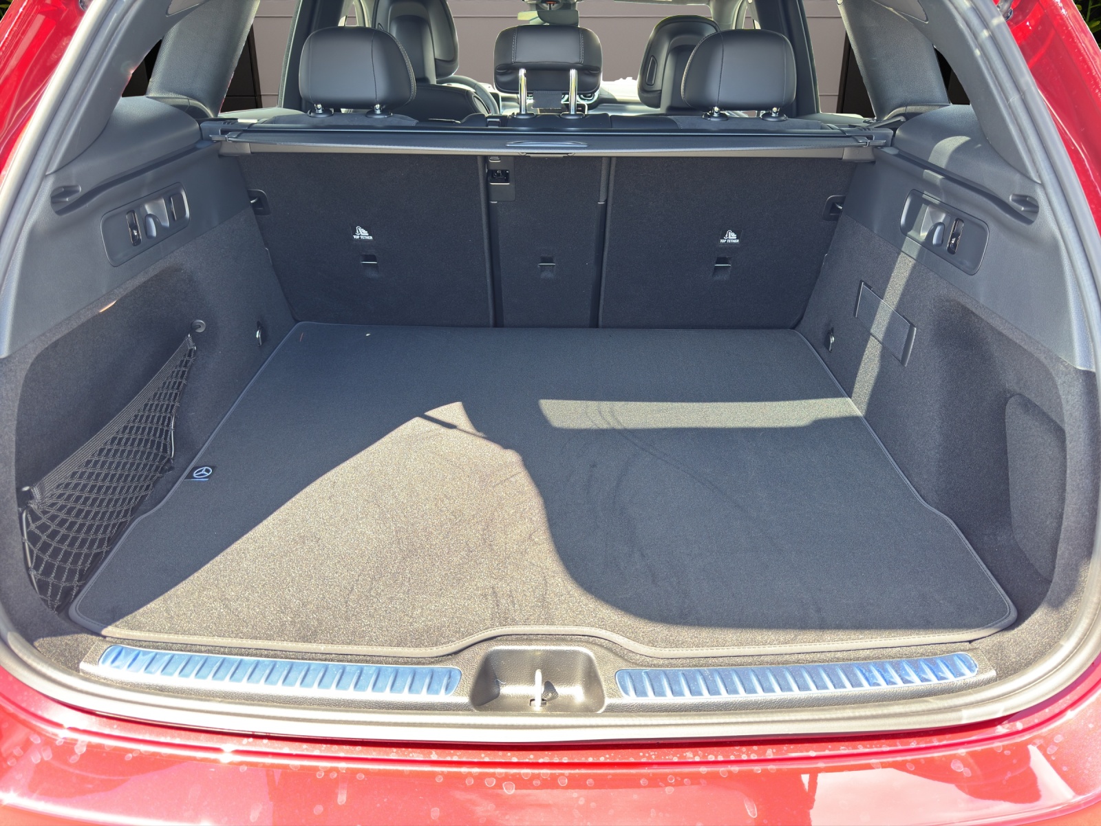 MERCEDES-BENZ GLC 220 d 4Matic 9G-Tronic-image-4