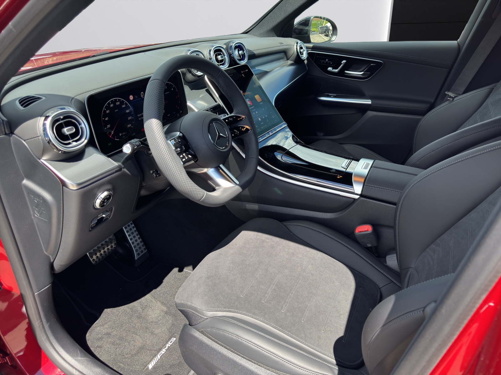 MERCEDES-BENZ GLC 220 d 4Matic 9G-Tronic-image-7