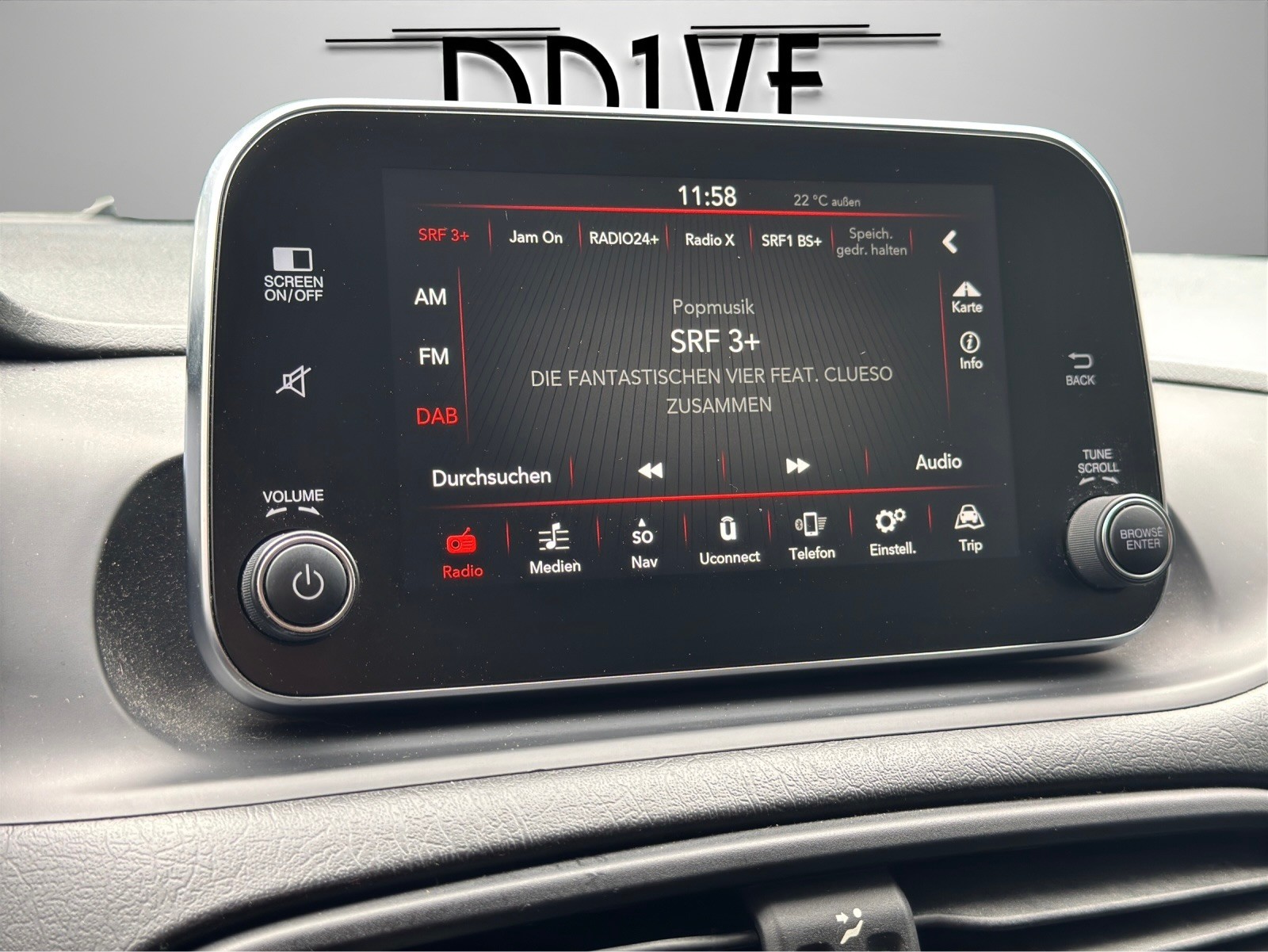 FIAT Tipo 1.6MJ Station Wagon Lounge DCT-image-14