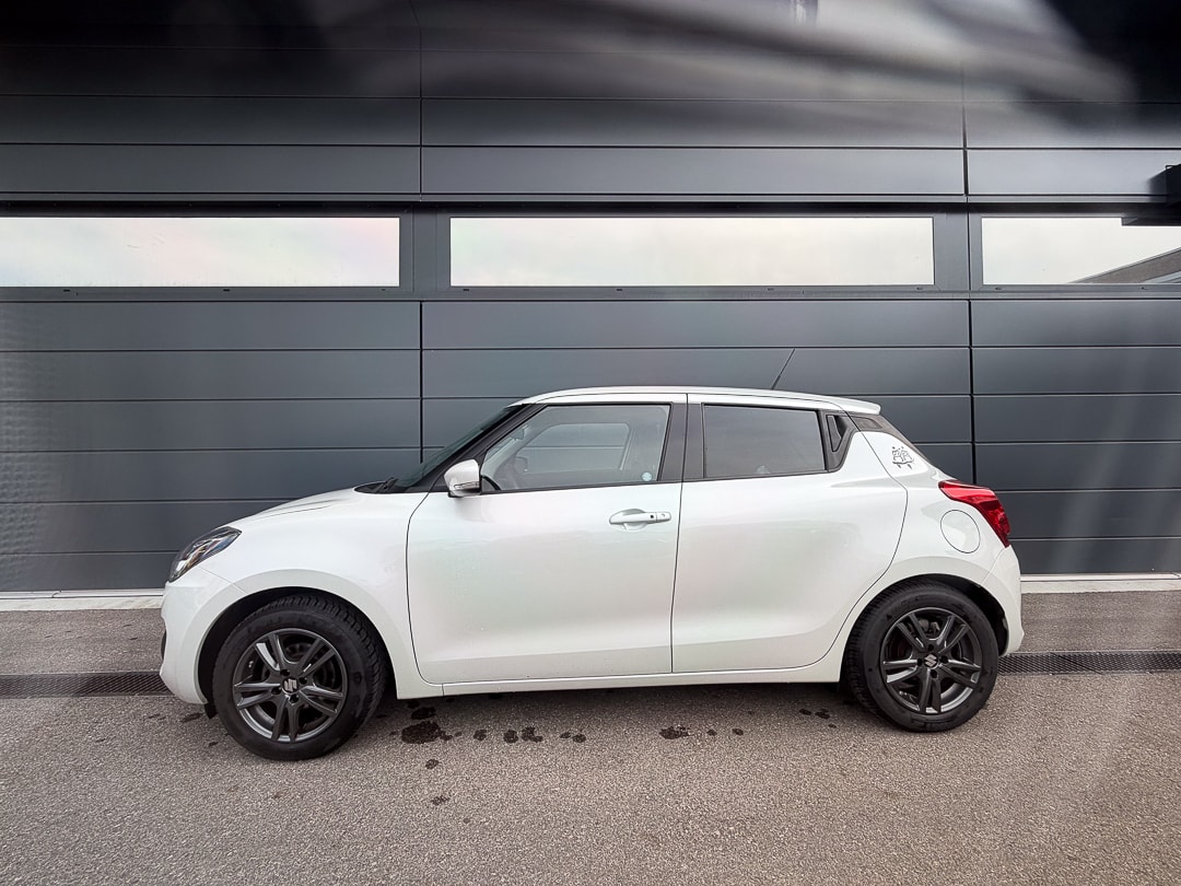 SUZUKI Swift 1.2 Compact Top Hybrid CVT-image-2