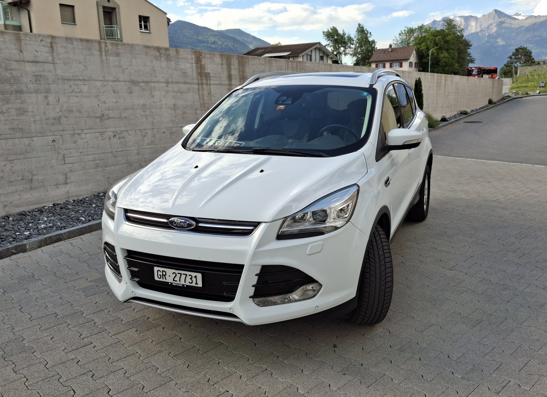 FORD 1.6 EcoB Titanium
