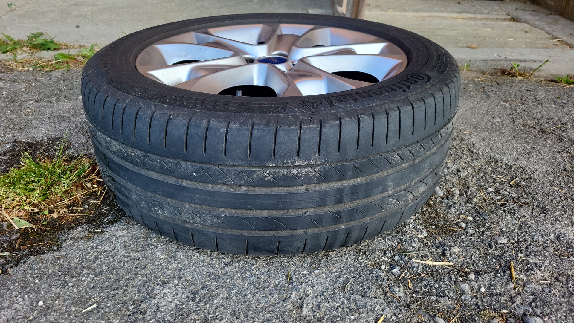 FORD 1.6 EcoB Titanium-image-15
