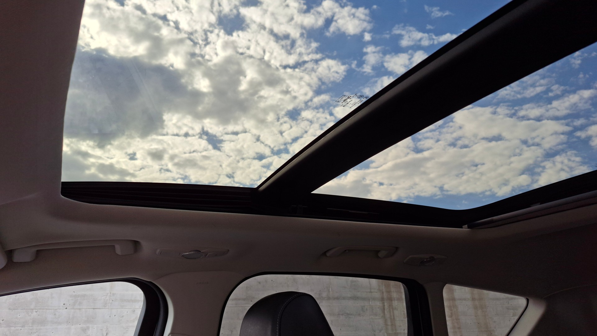 FORD 1.6 EcoB Titanium-image-11