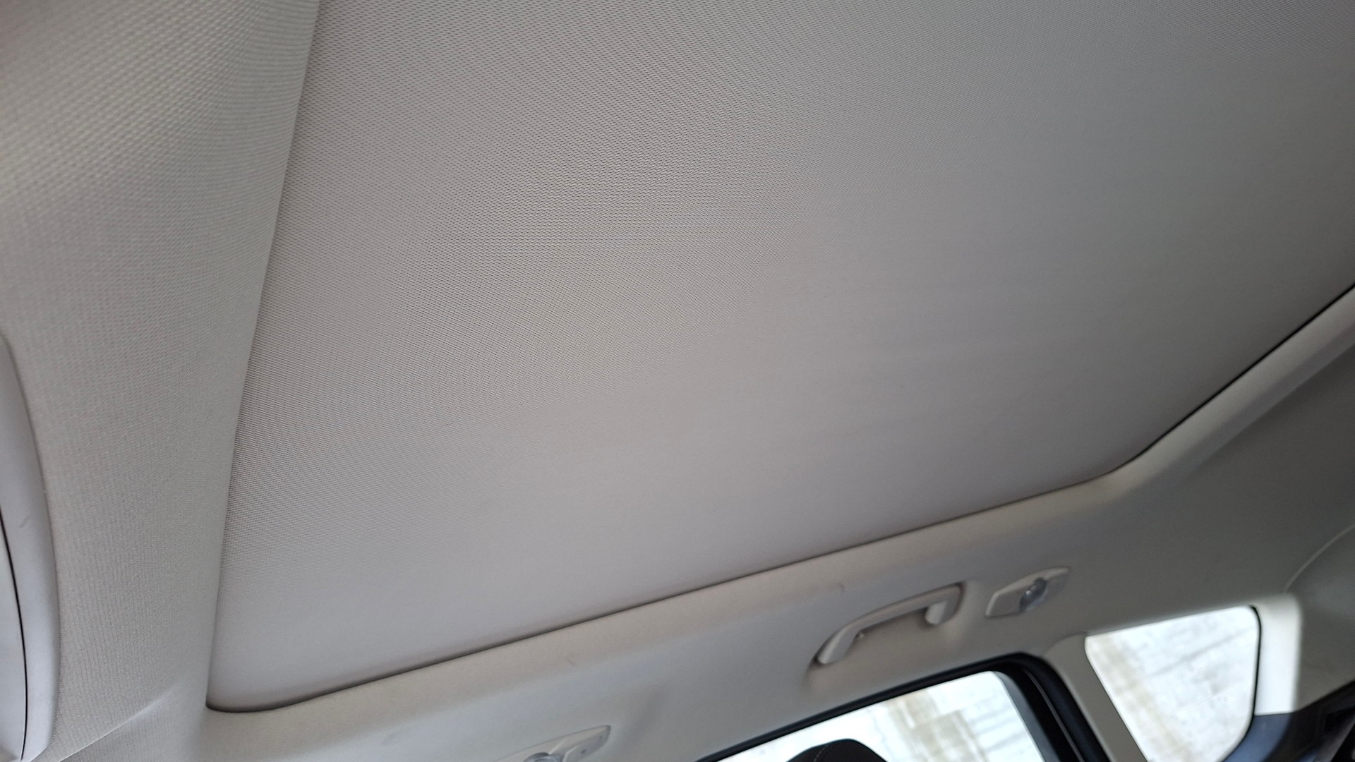 FORD 1.6 EcoB Titanium-image-12