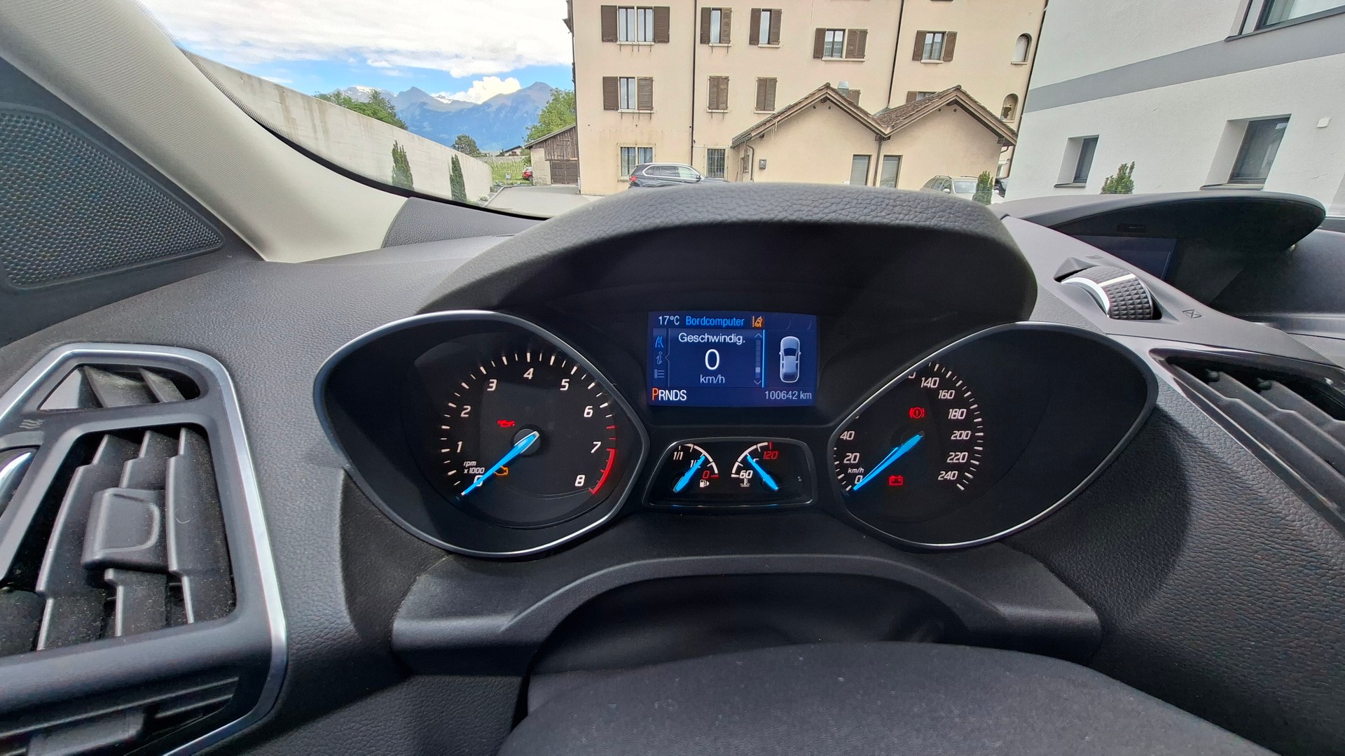 FORD 1.6 EcoB Titanium-image-6