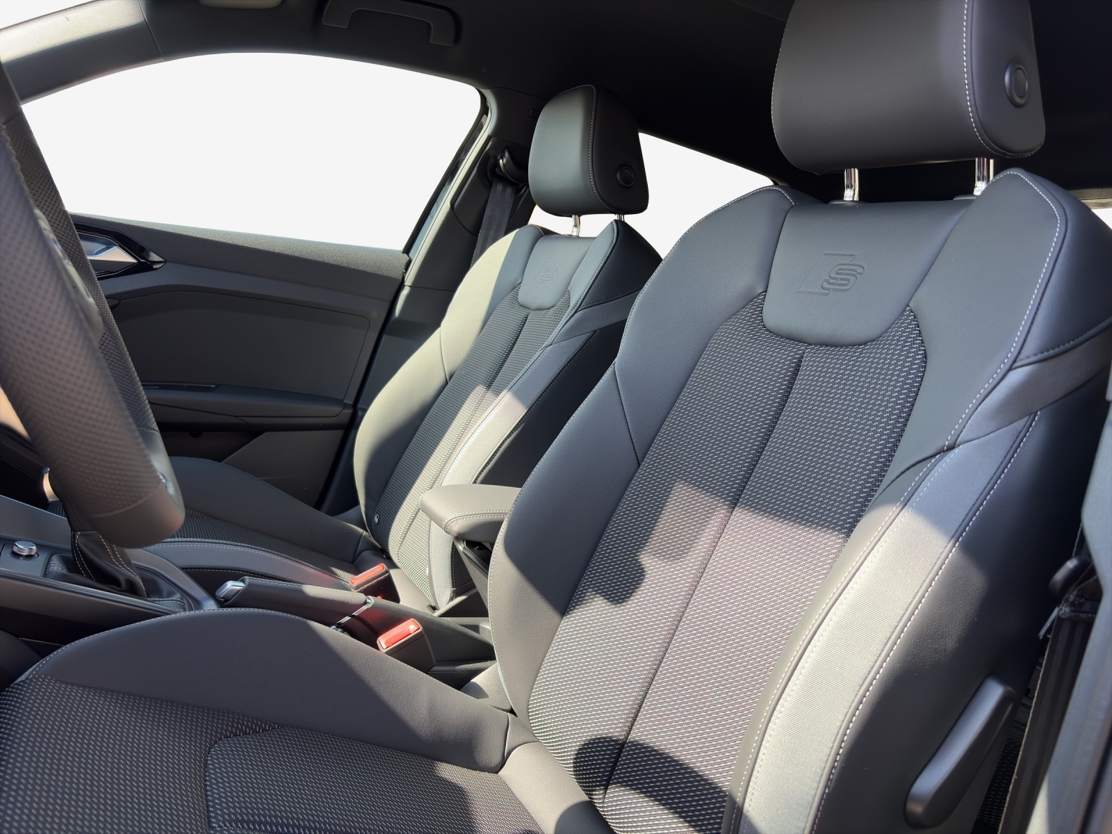 AUDI A1 Sportback 30 TFSI-image-15