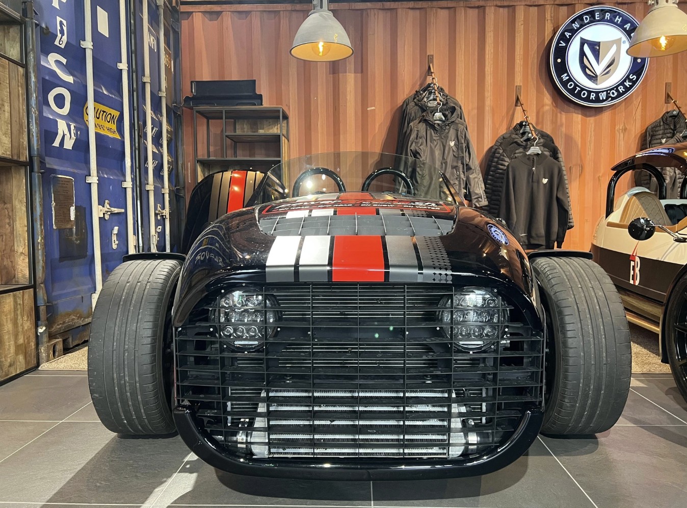 VANDERHALL Carmel GTS-showroom-element-2