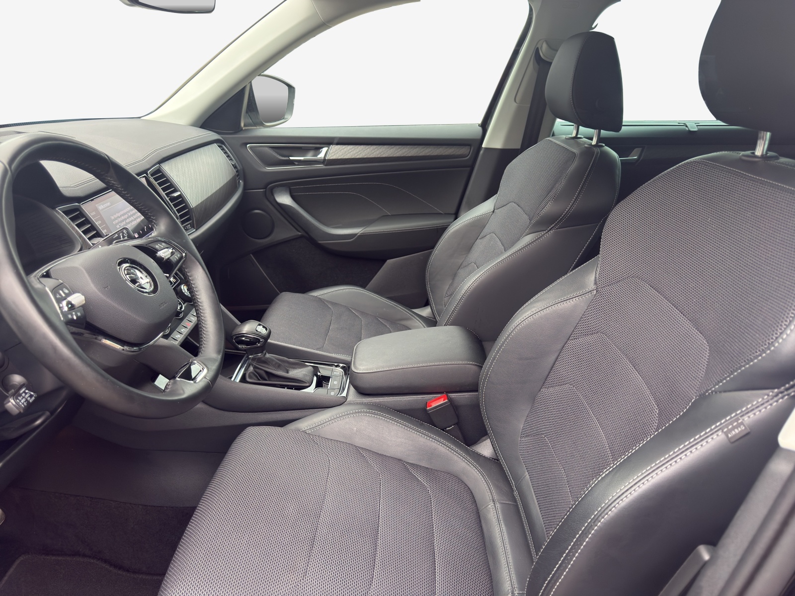 SKODA Kodiaq 2.0 TSI 4x4 Style-image-7