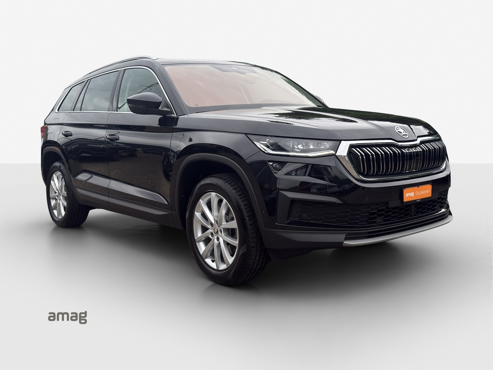 SKODA Kodiaq 2.0 TSI 4x4 Style-image-5